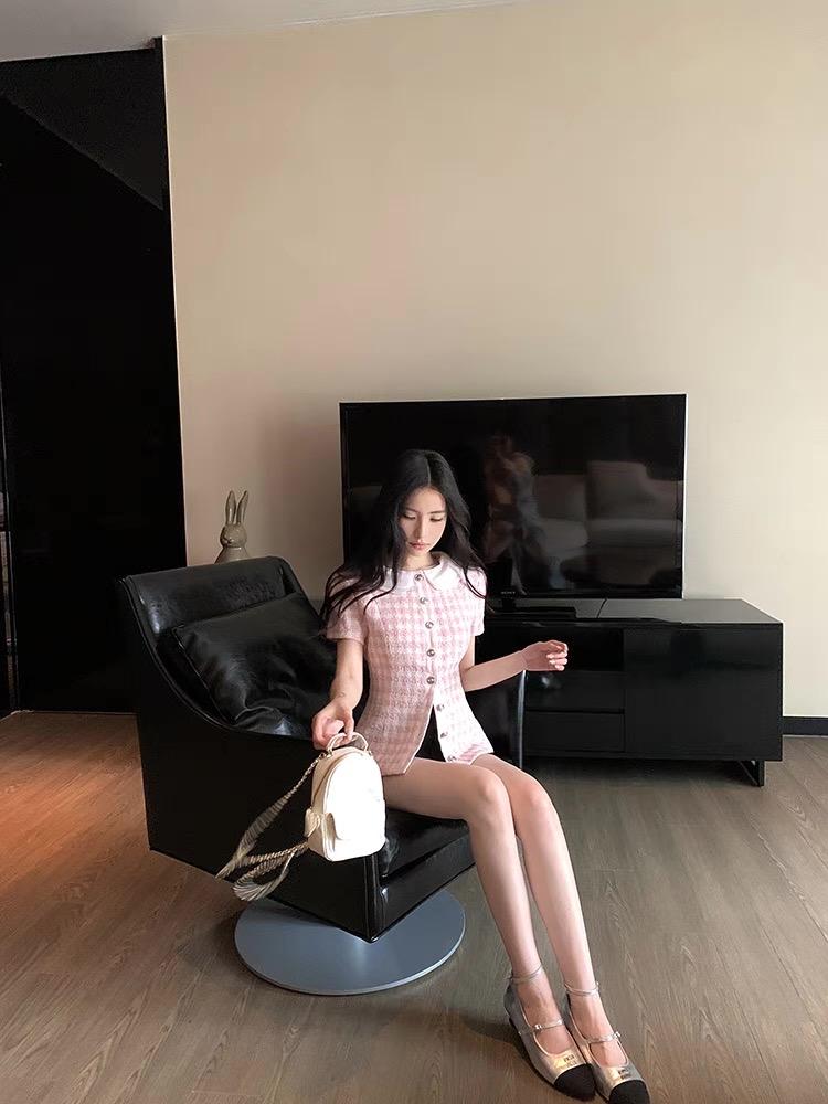 d1b492702aa2a49afff1b114de1c6ec6.jpg