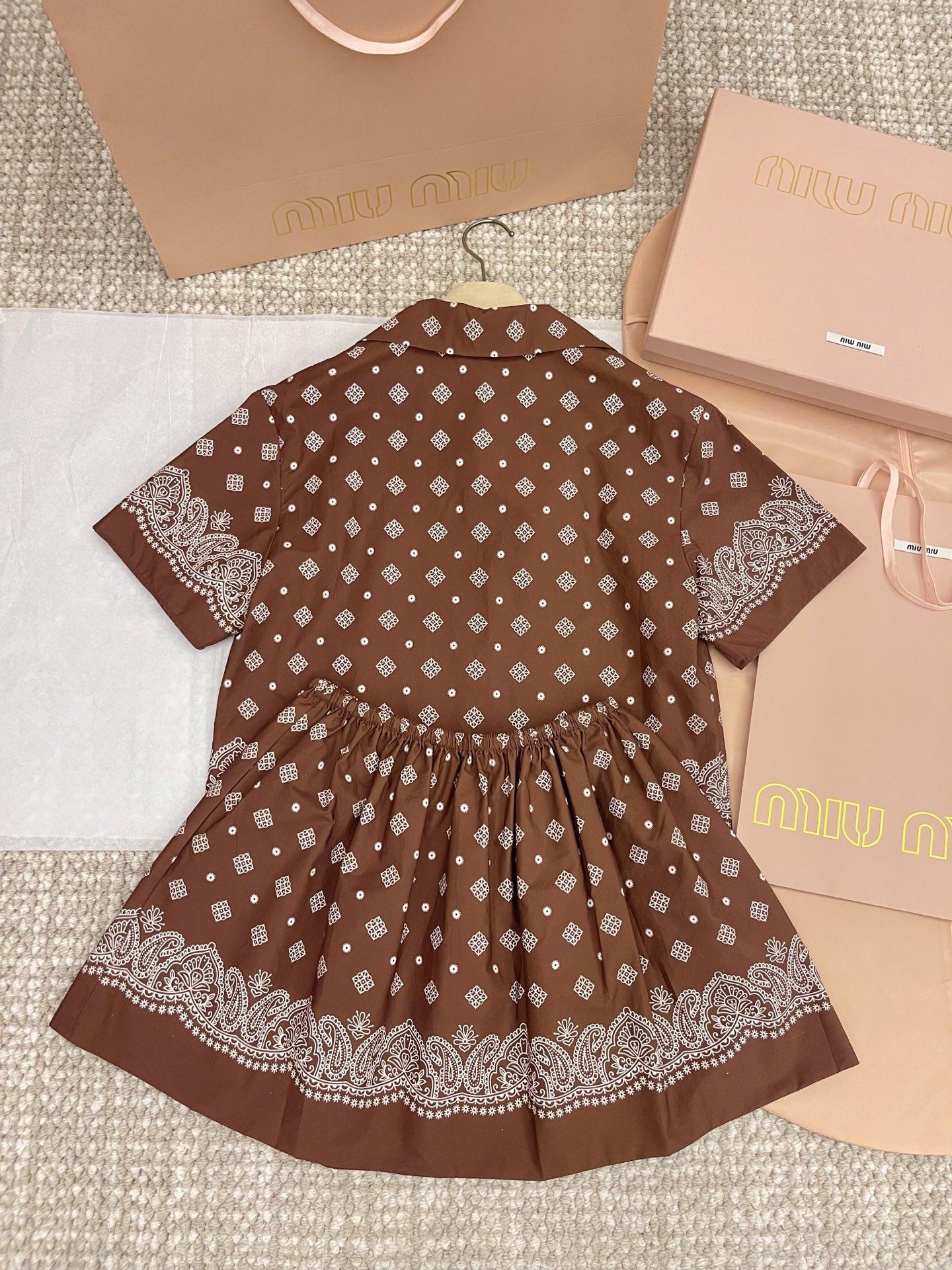 d987a56362e3aed3083d569379547b2c.jpg