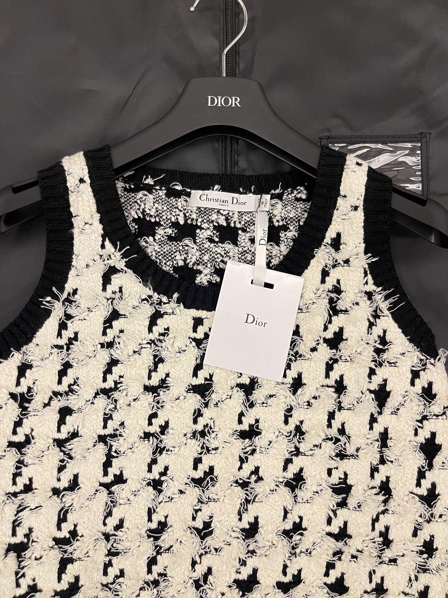 f21038c35d6f086411d13aae27a0ef56.jpg