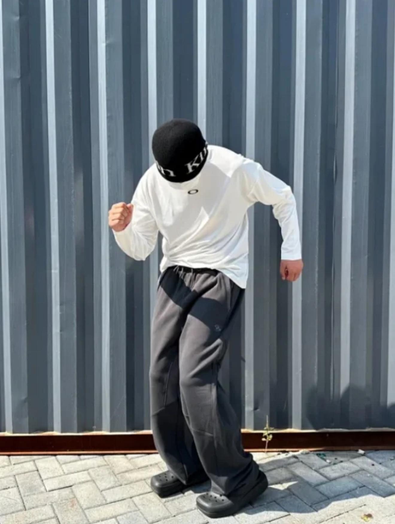 f90aac24d2bdb3ca6792bc77e4de93e6.jpg