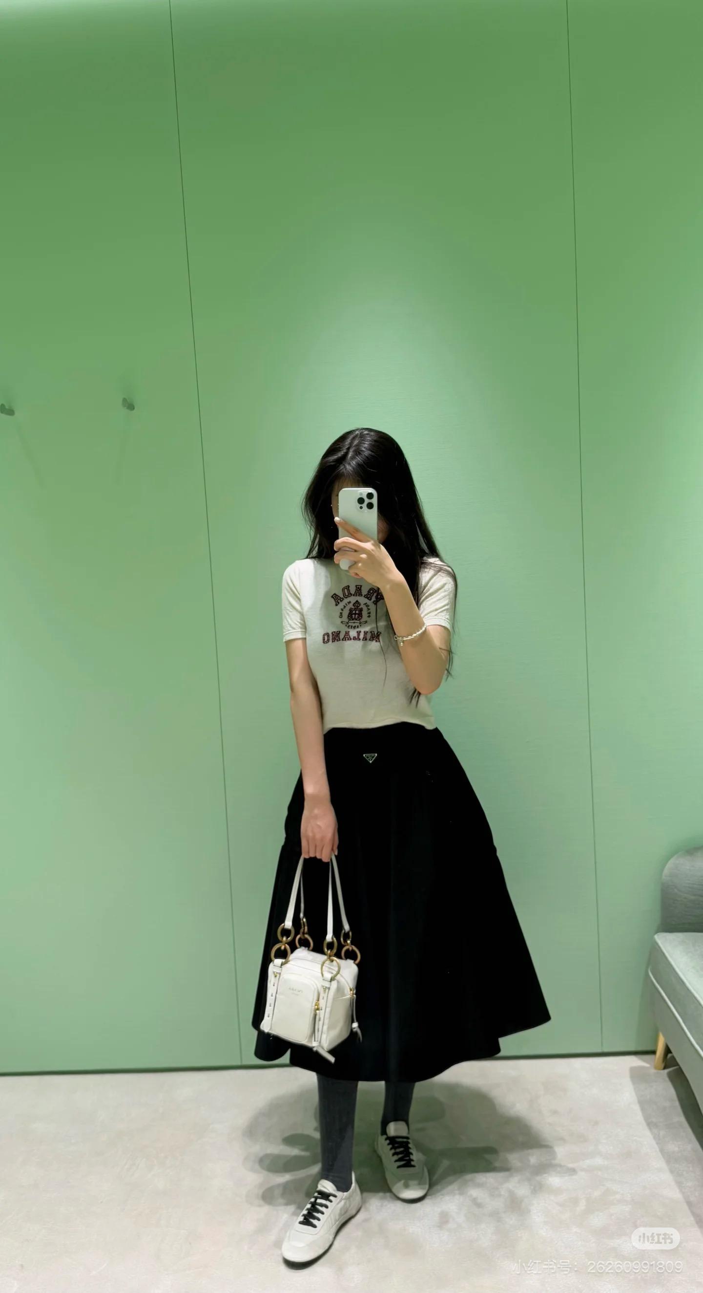 74bcb8af94229caee6b9556c9707e2ea.jpg