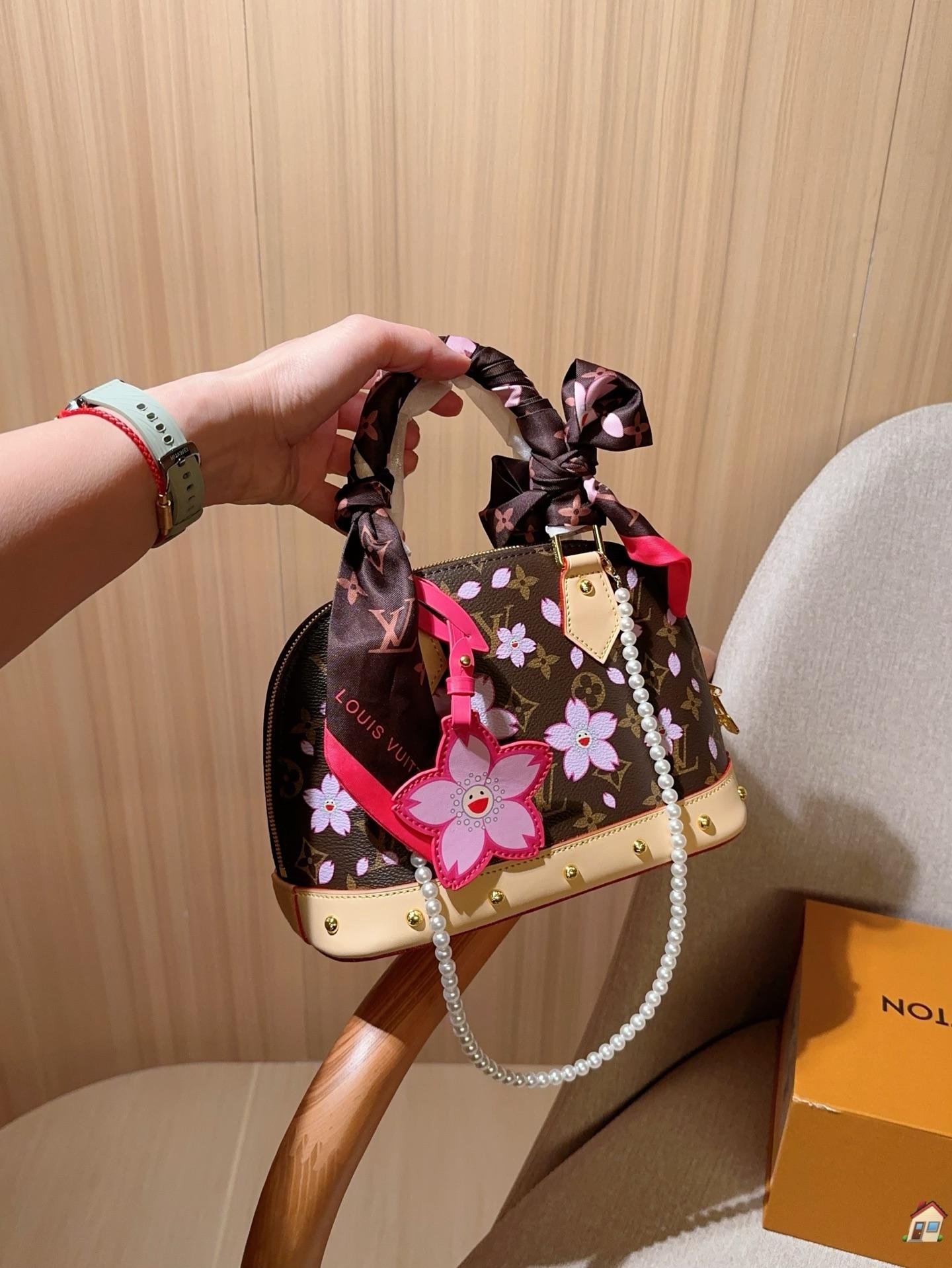 c797fda3c35a40f08f5e0e07e3b10bc9.jpg