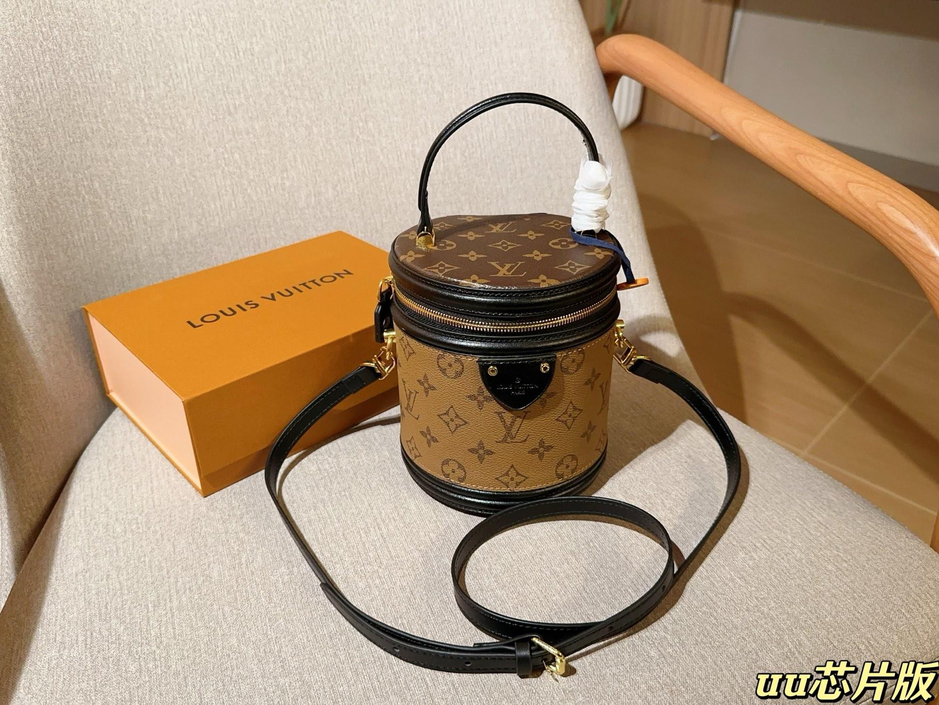 d5a9bfc77b491d25e8a91033cc667534.jpg