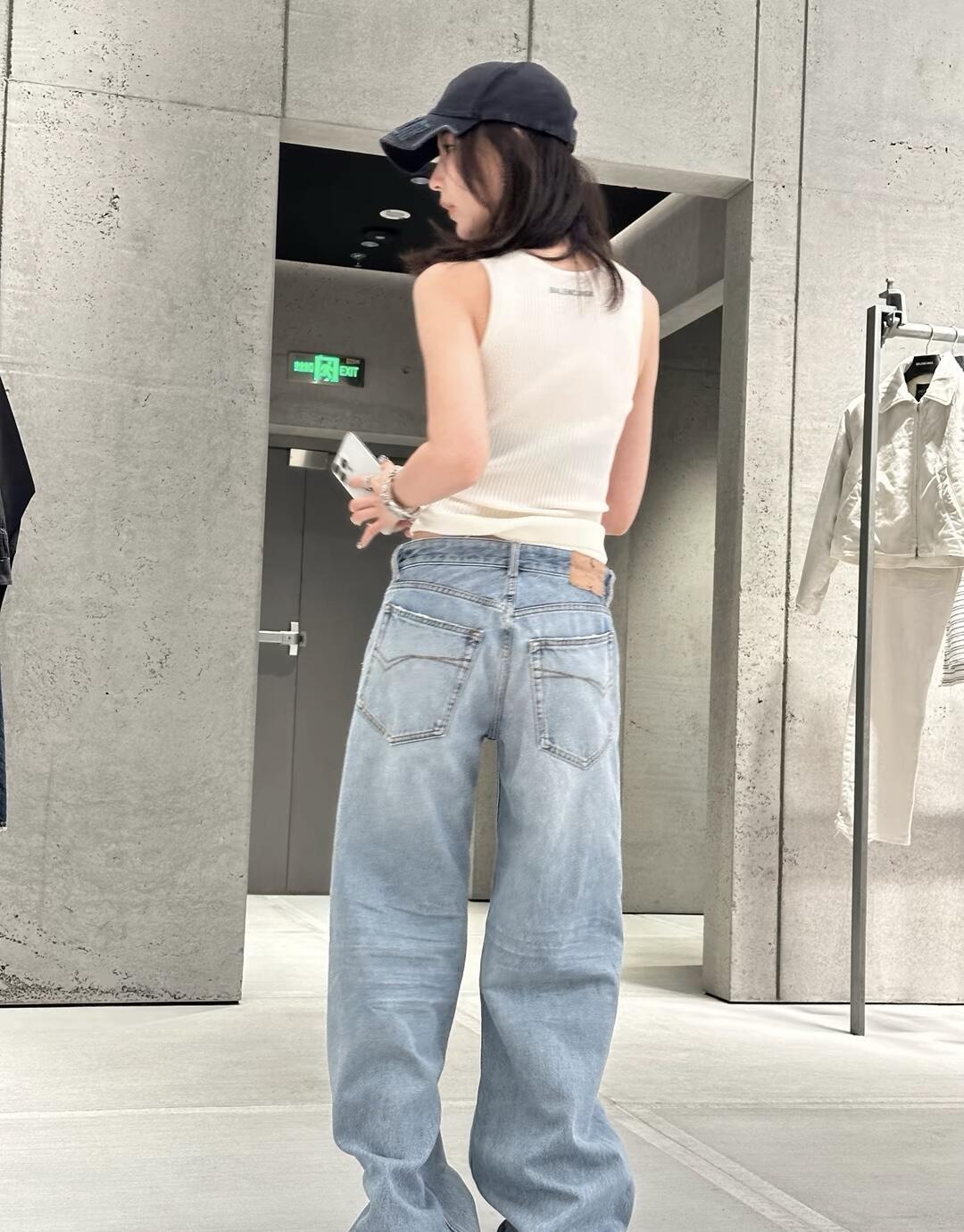 5b63a59834732ae911fbf7211d21ef27.jpg