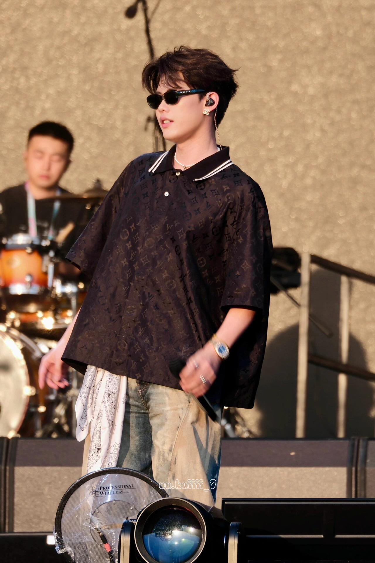 cbdfab648403b39491d792221e2eca1f.jpg