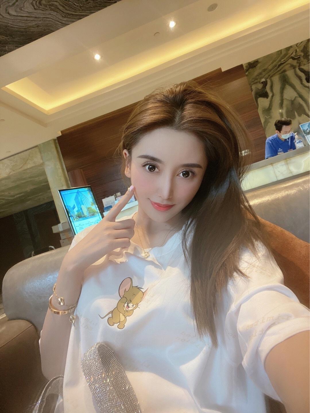 ccacd2a47696ea090b02143bc57d47a8.jpg
