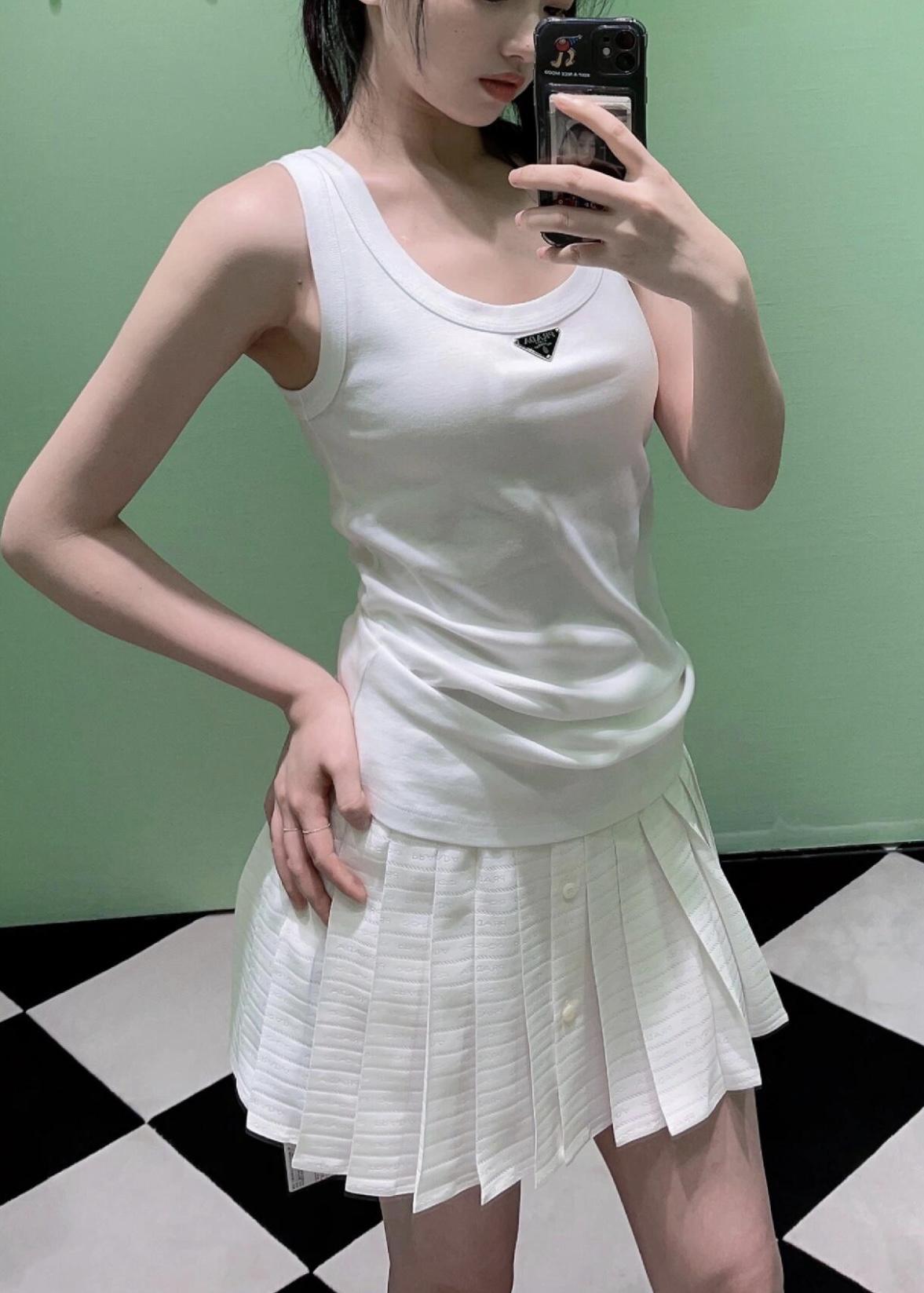 24f594e05d49c1f4b76794d8c665f13f.jpg