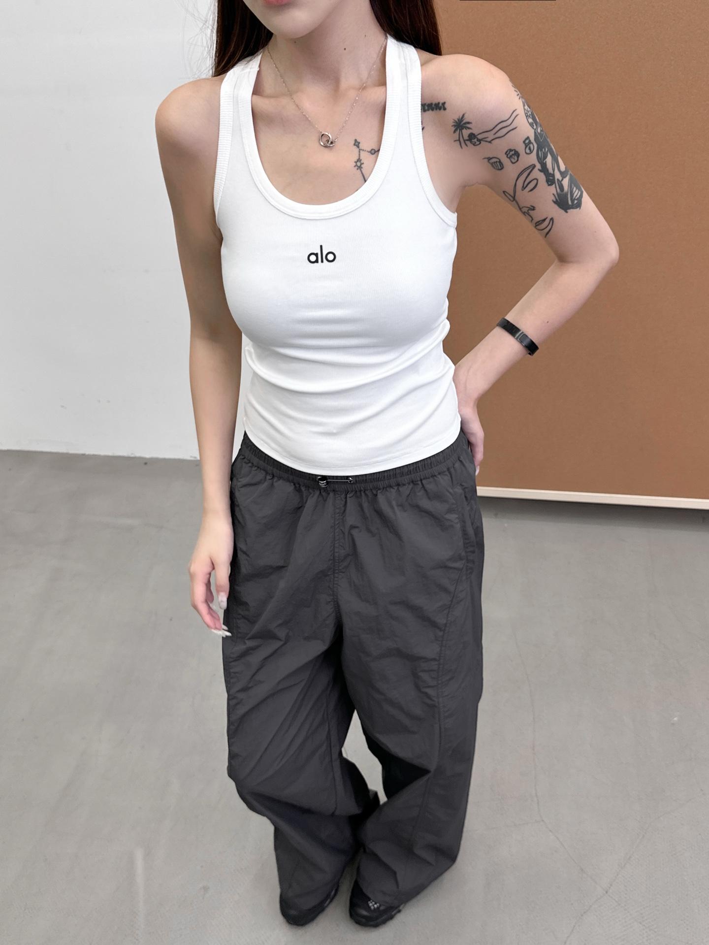 813c6ba0be4a39db693e8b5d3b52c808.jpg