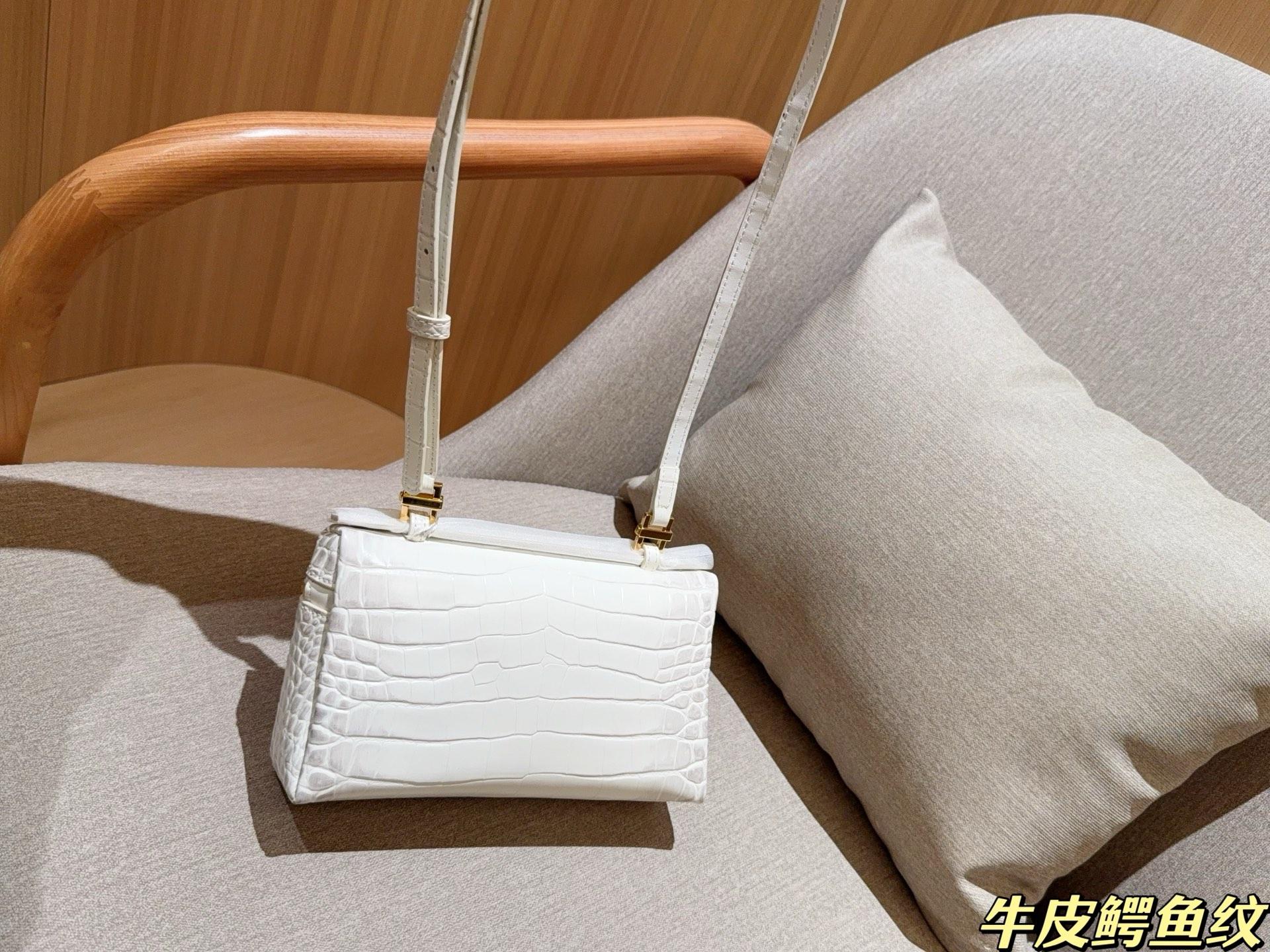 cf920d7c5facf33debe6f3028b0b560e.jpg