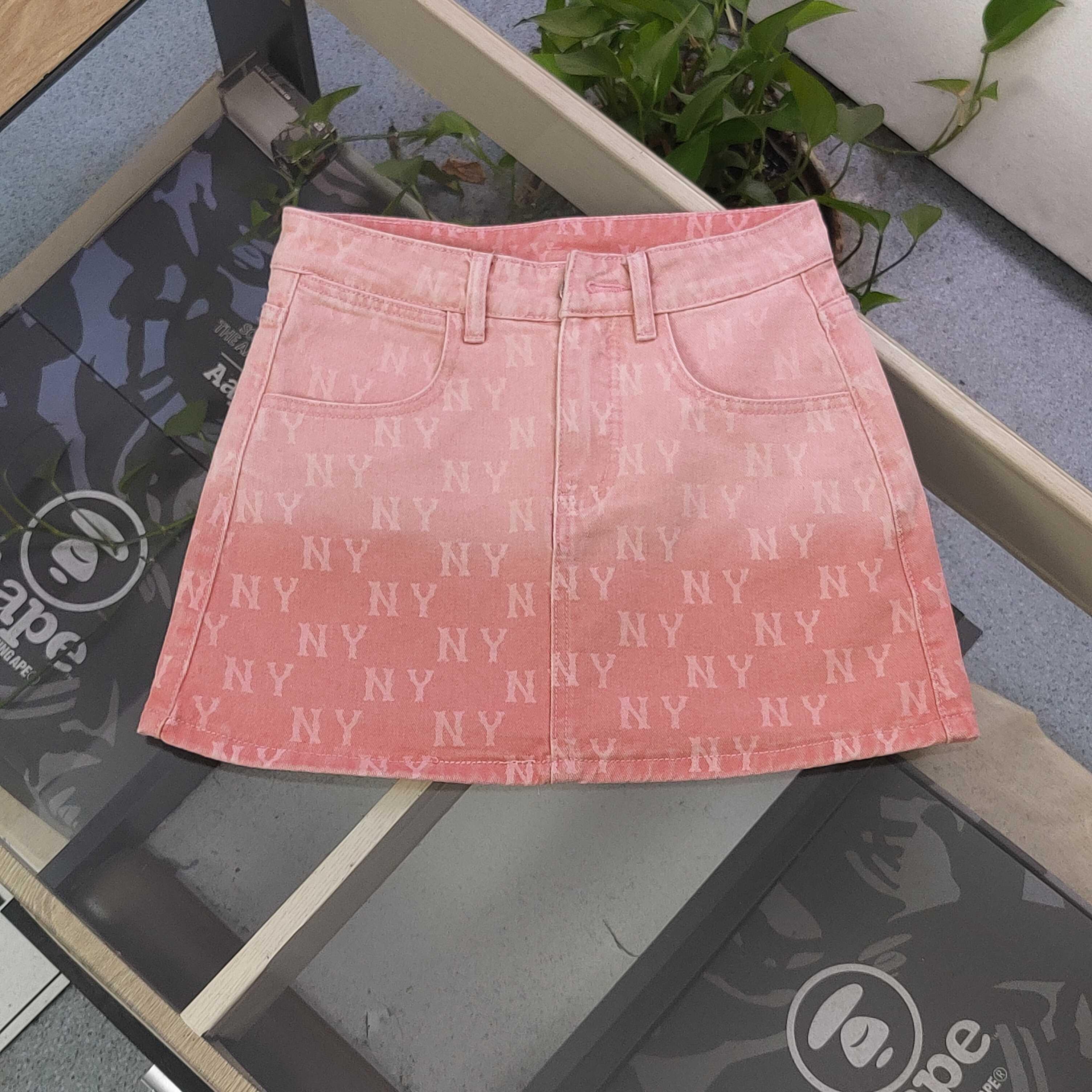 ec51ea17b4c0c4aa3b1eaa4f2696a87b.jpg