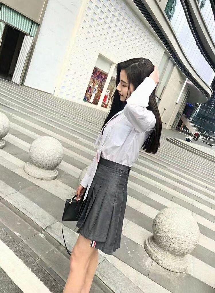 fc1706eb92a79ad02bad72138cc7e590.jpg
