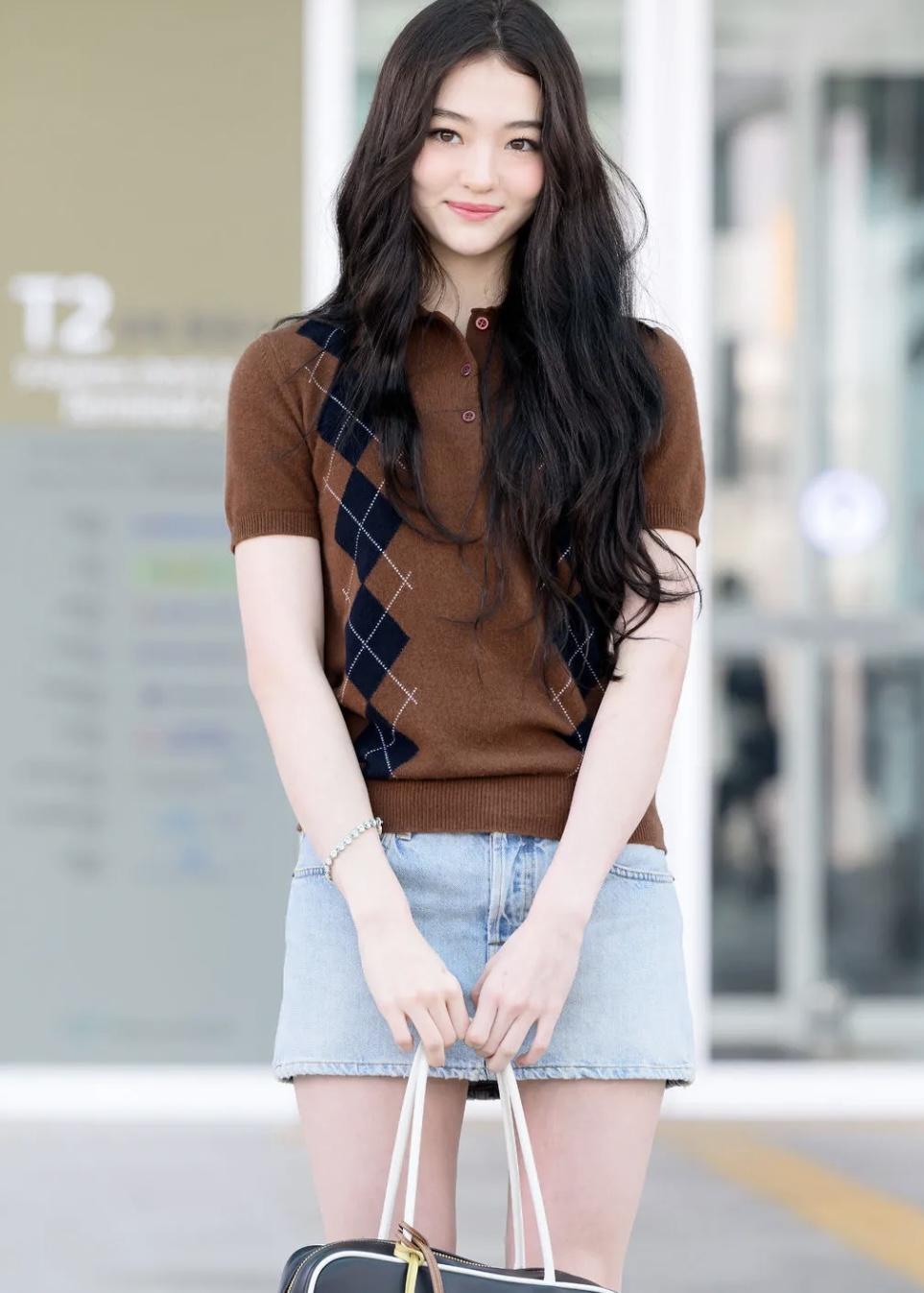 ff4b8018160277d5ab630e570c010c64.jpg