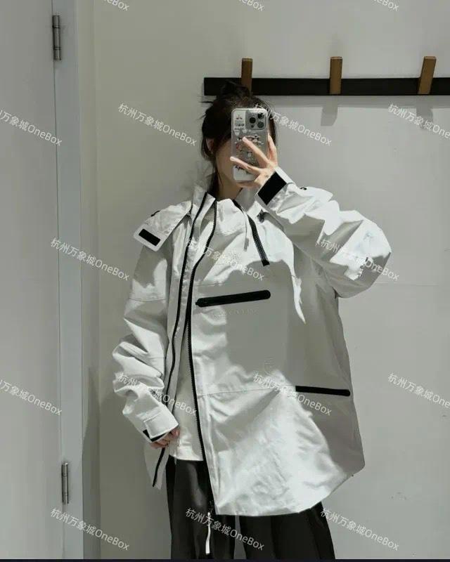 5efeec000bf1aed8bf4d0d501ae89034.jpg