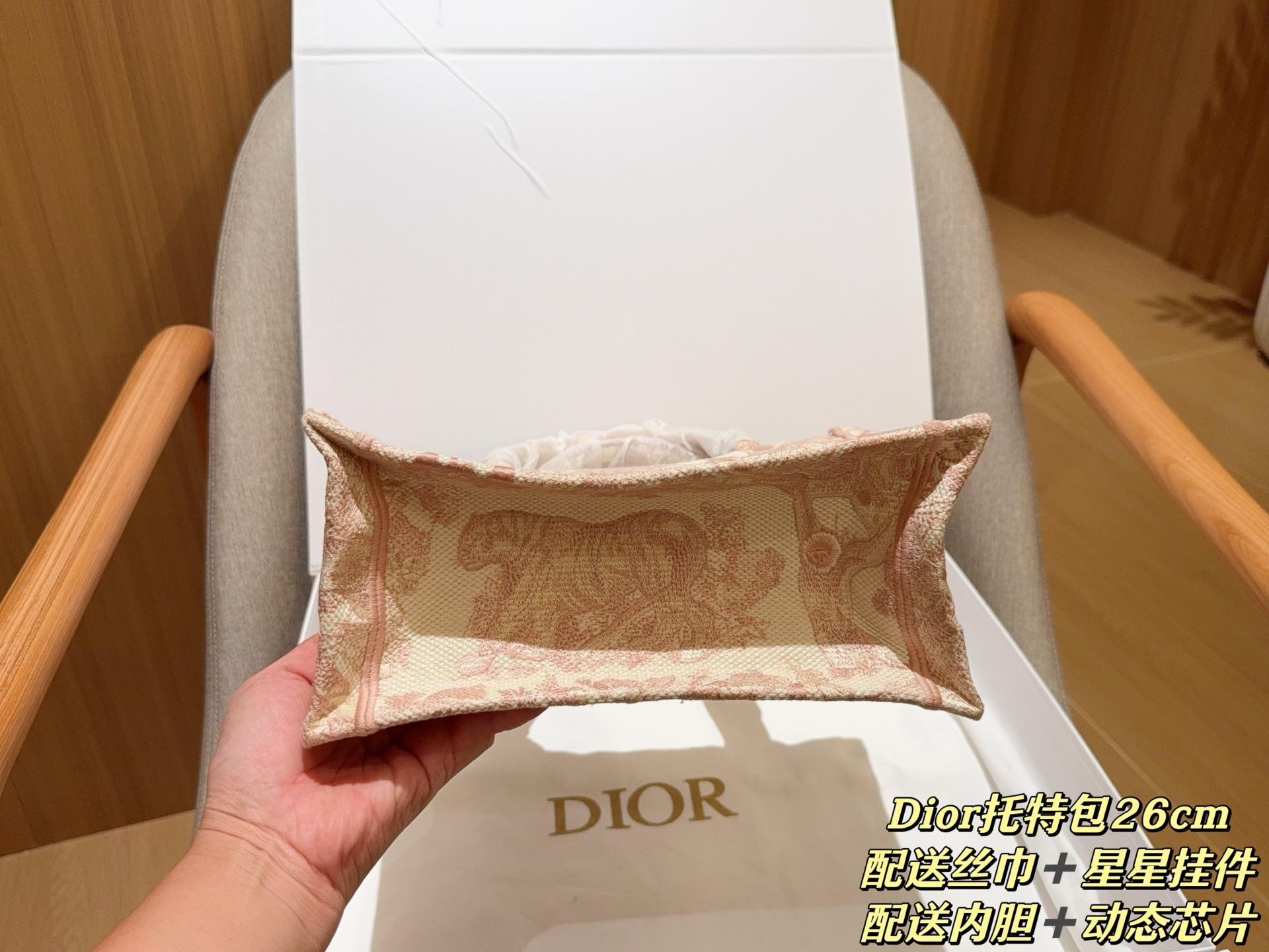 a20ff328dbd5e18ee8d19f1500e82c12.jpg