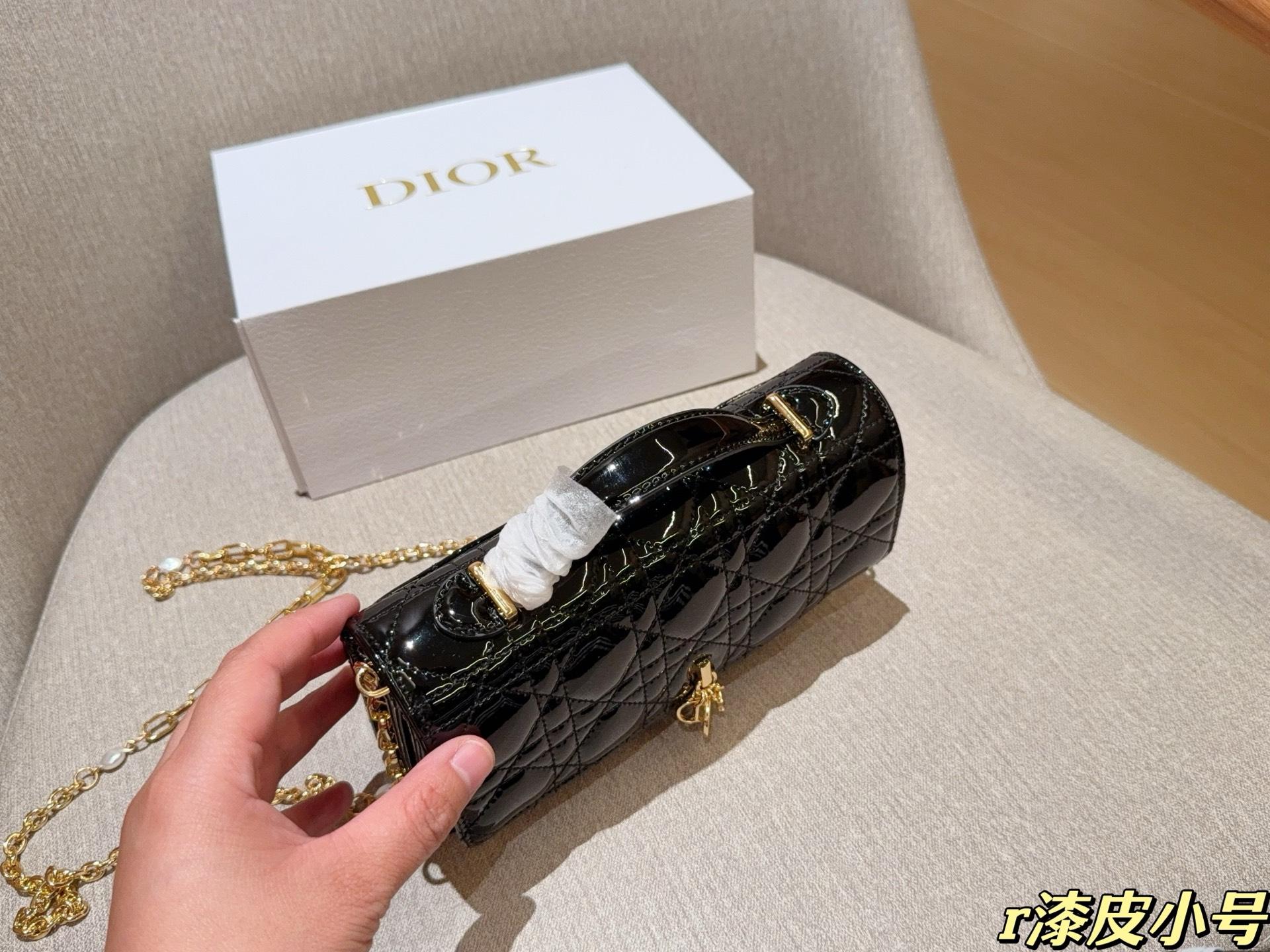 abb22f44f167f37a8e24d04c2c3133a2.jpg