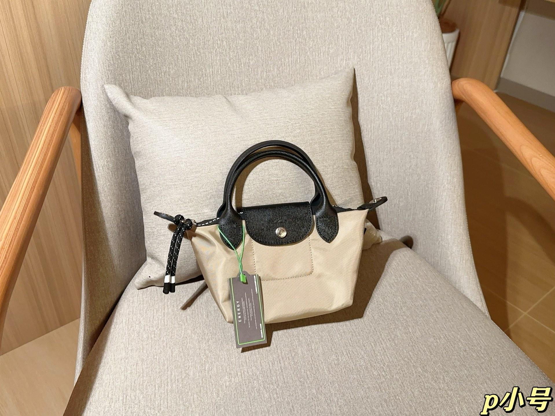 b508c8cafaccfa9bddefb70fd1cf0bb1.jpg