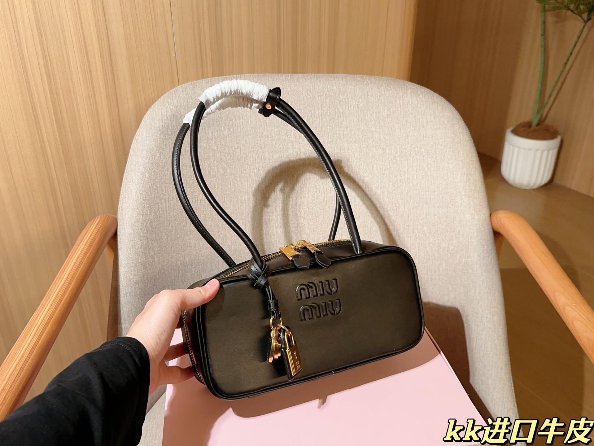 cbcf8d20ade1590a04a3bd376b0170fb.jpg