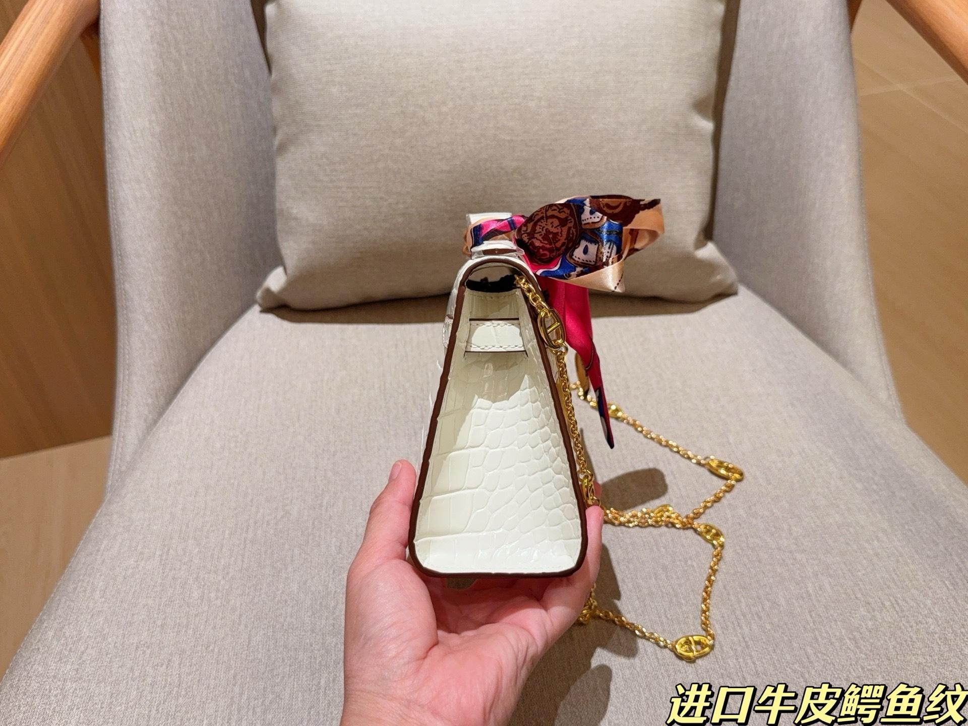 ee54cbdbc8ff23a0ec683e471caf9aef.jpg