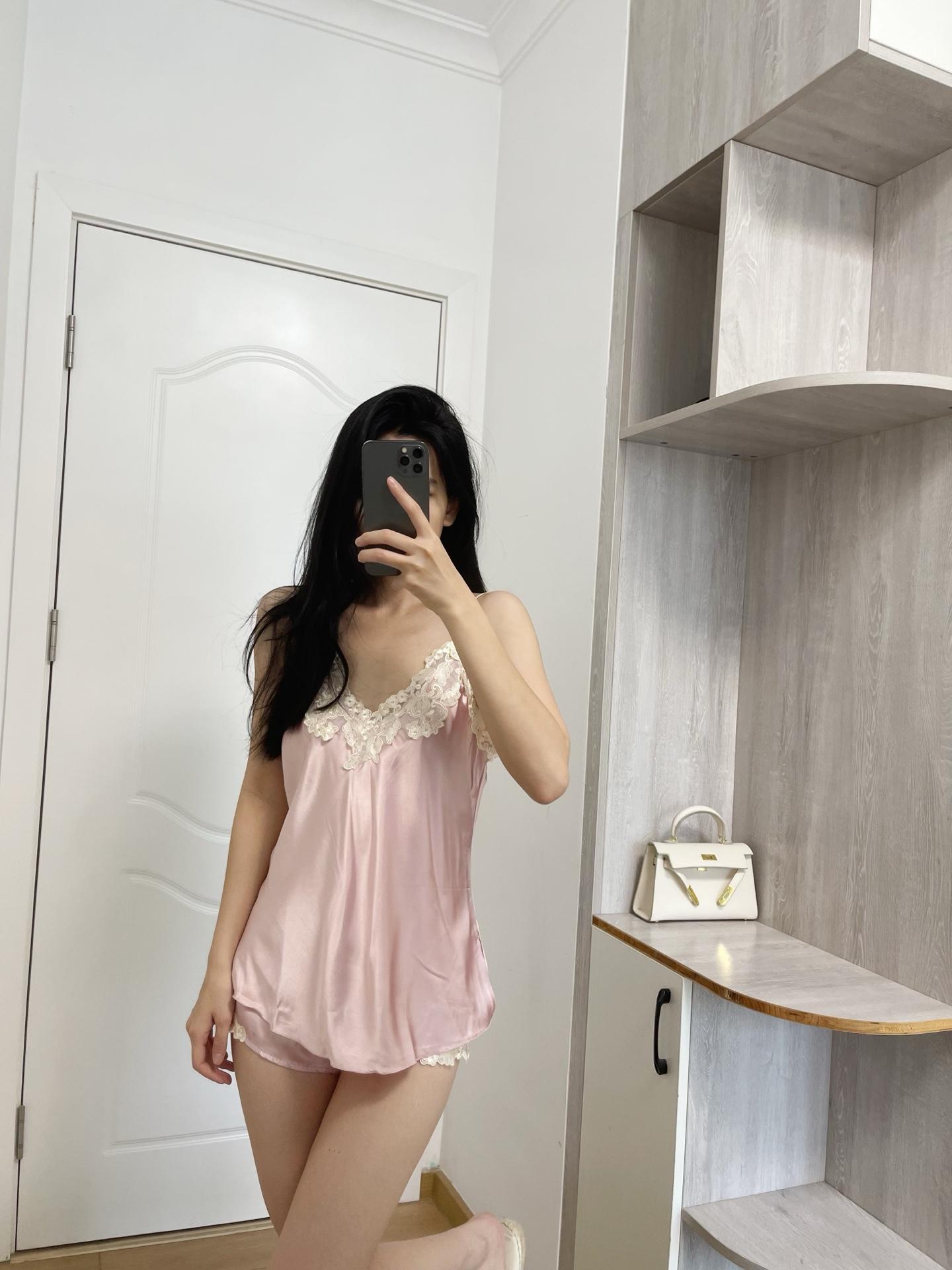 25705ab562b53db18b2a6f647ddd5cb6.jpg