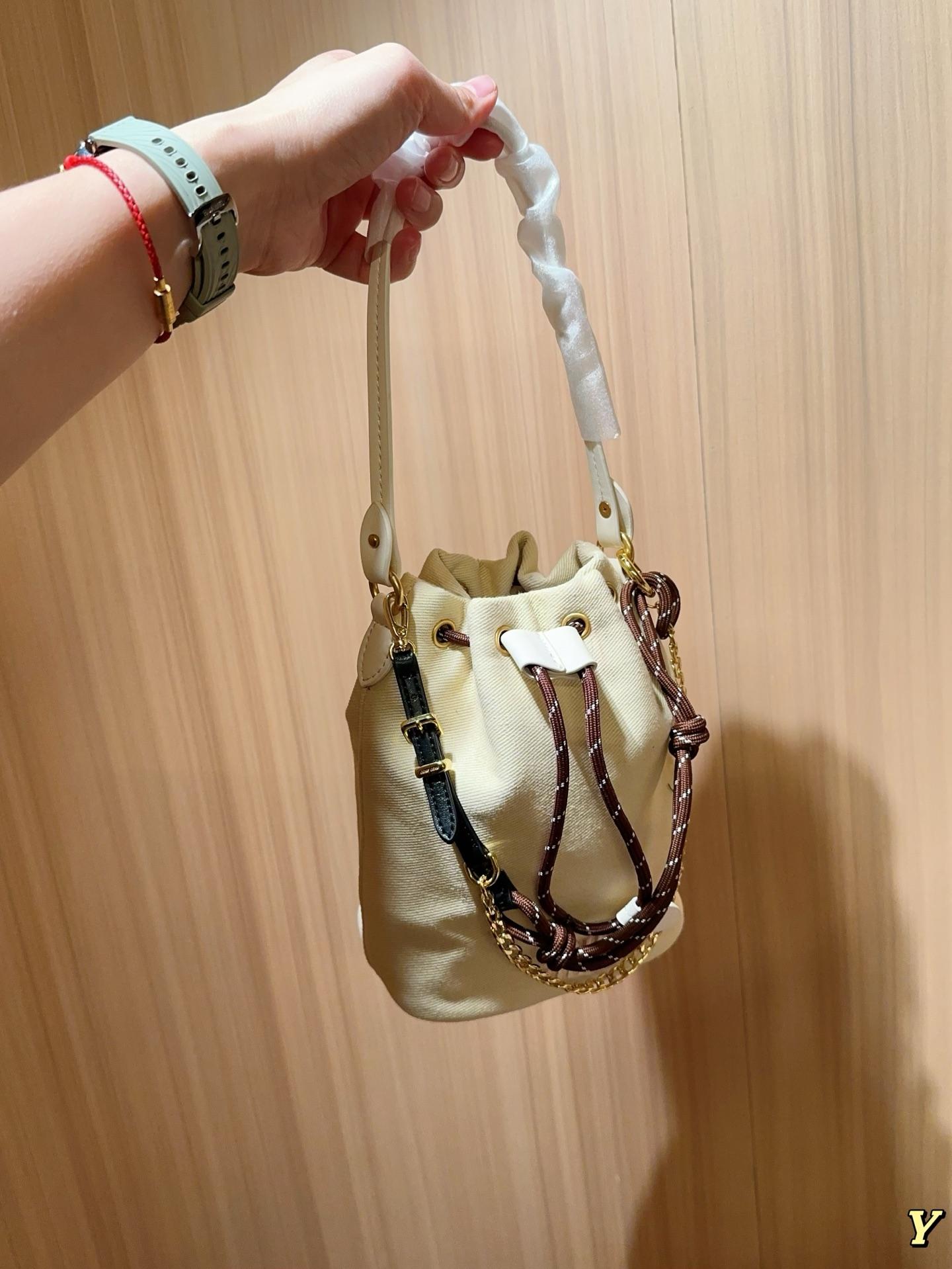 3ceb5803d09f99dd9c0edc1b41efaea3.jpg