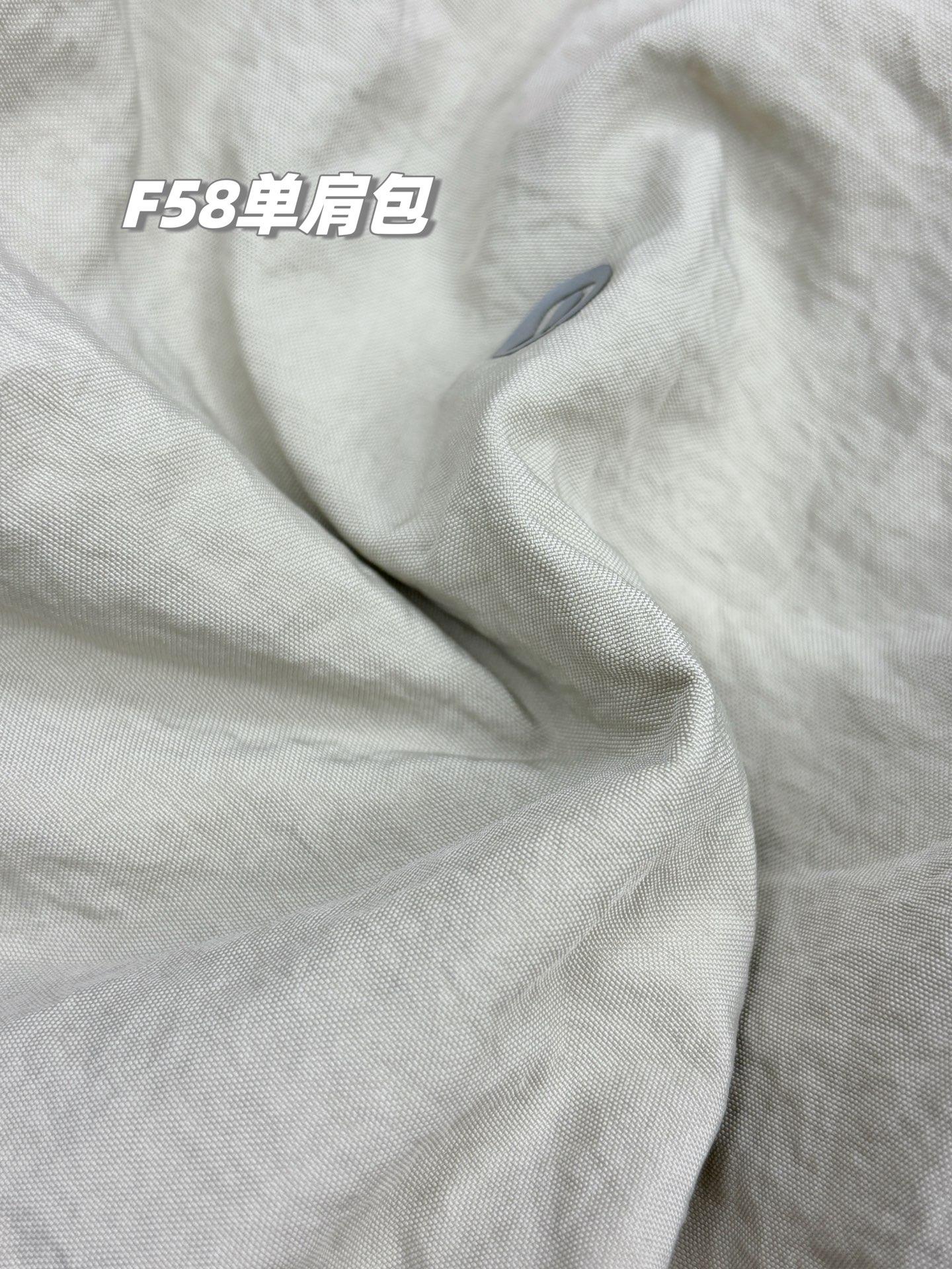 51c2d5159de9ba6109555d572a075fb8.jpg