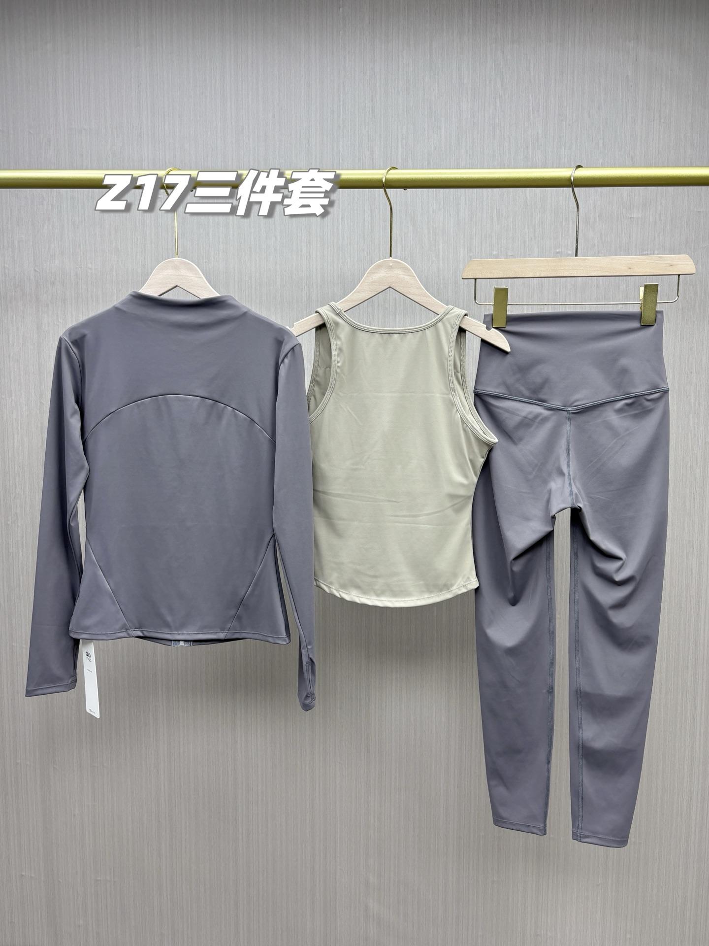 5241b14a2db4db6ae3734bf6551c74a2.jpg