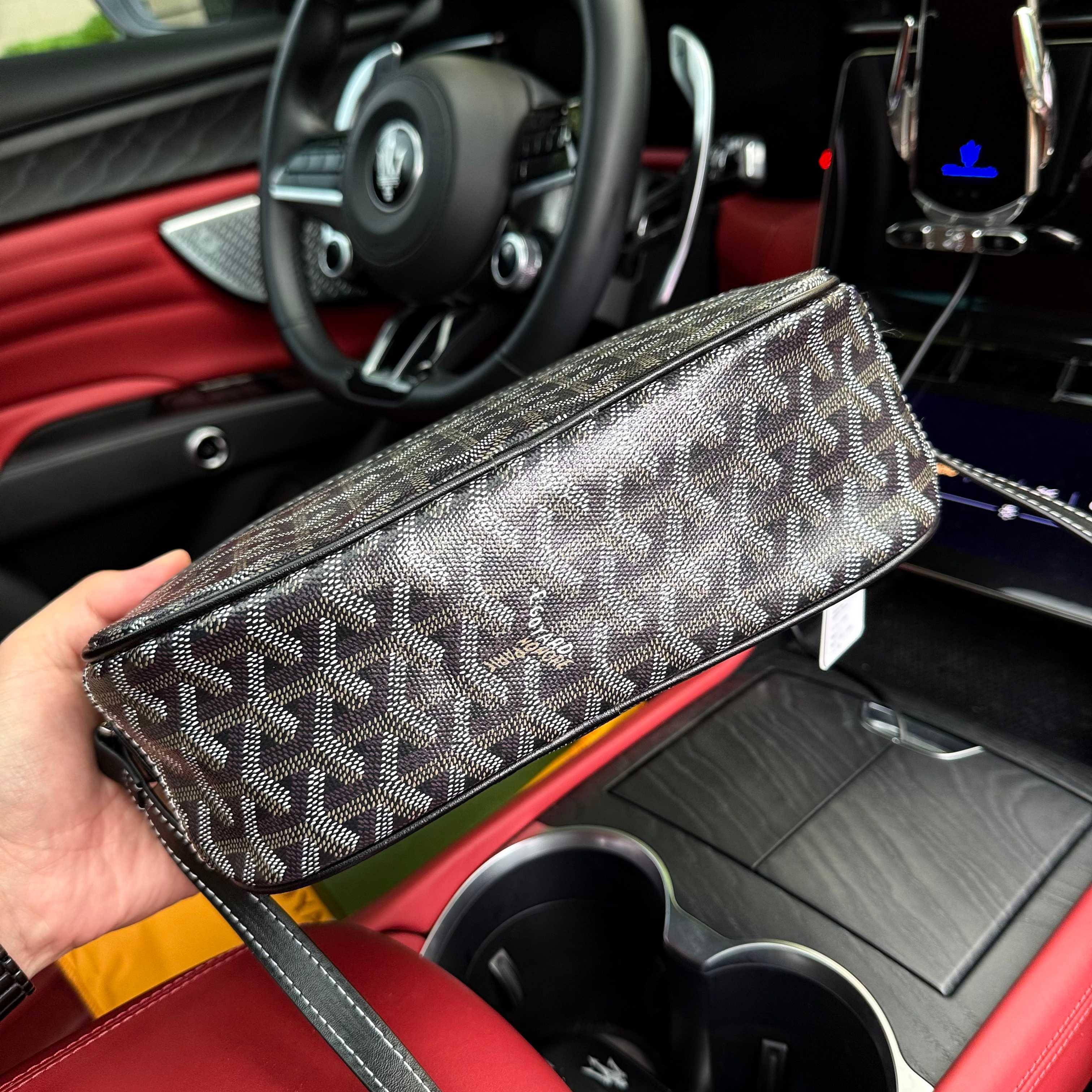 91eb9c4d00bd0af97c84767bfdd3e7ee.jpg