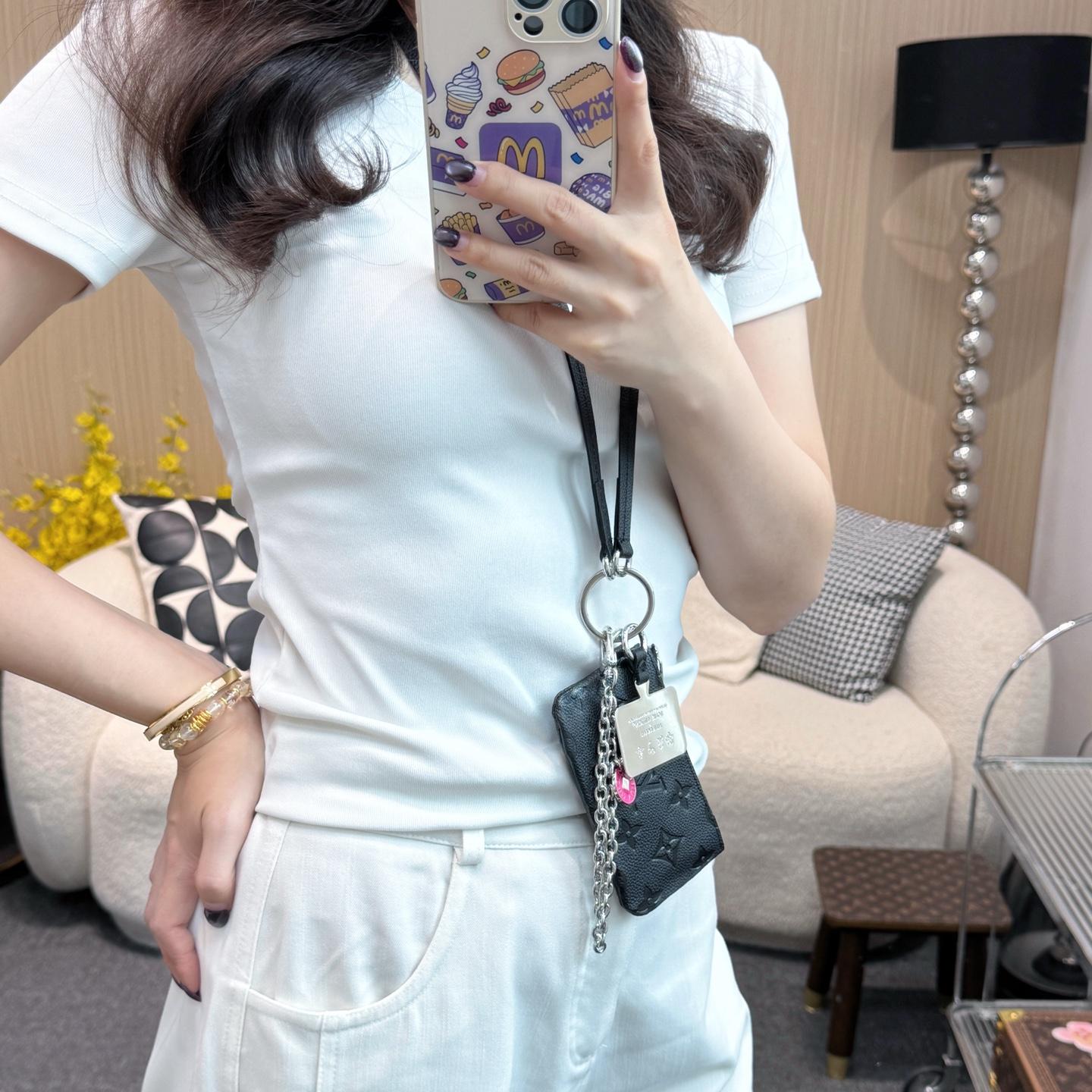 b899654493eae20a69b5b1c216a7f6a5.jpg
