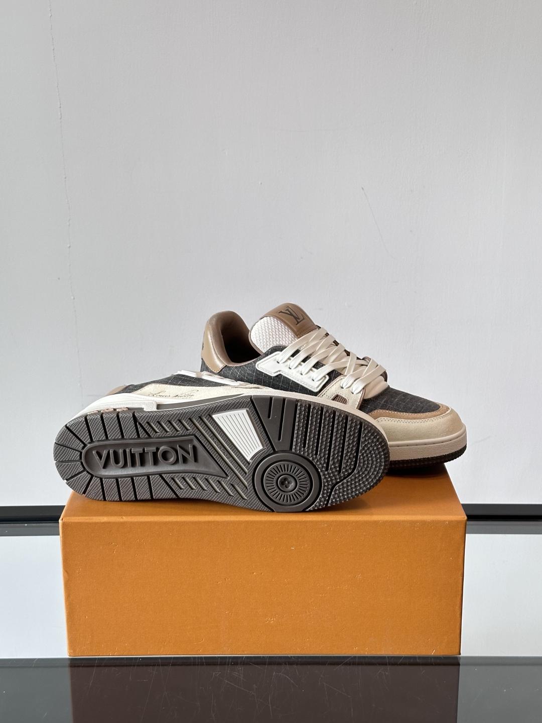 f779cdcce7e0f98cd83b1287fe0ea741.jpg
