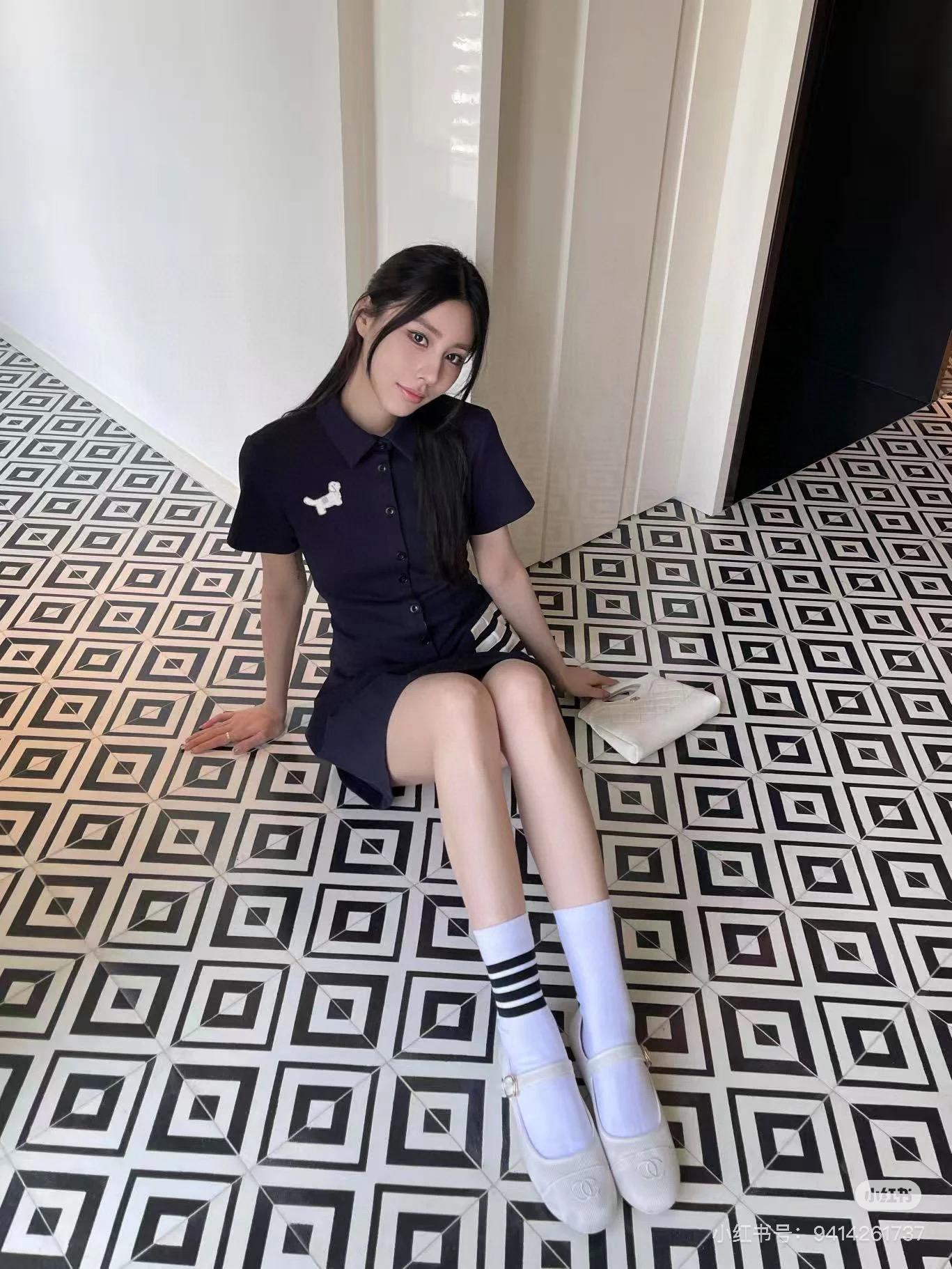 2da0945234f5c8e67a6a8c5871c89f54.jpg
