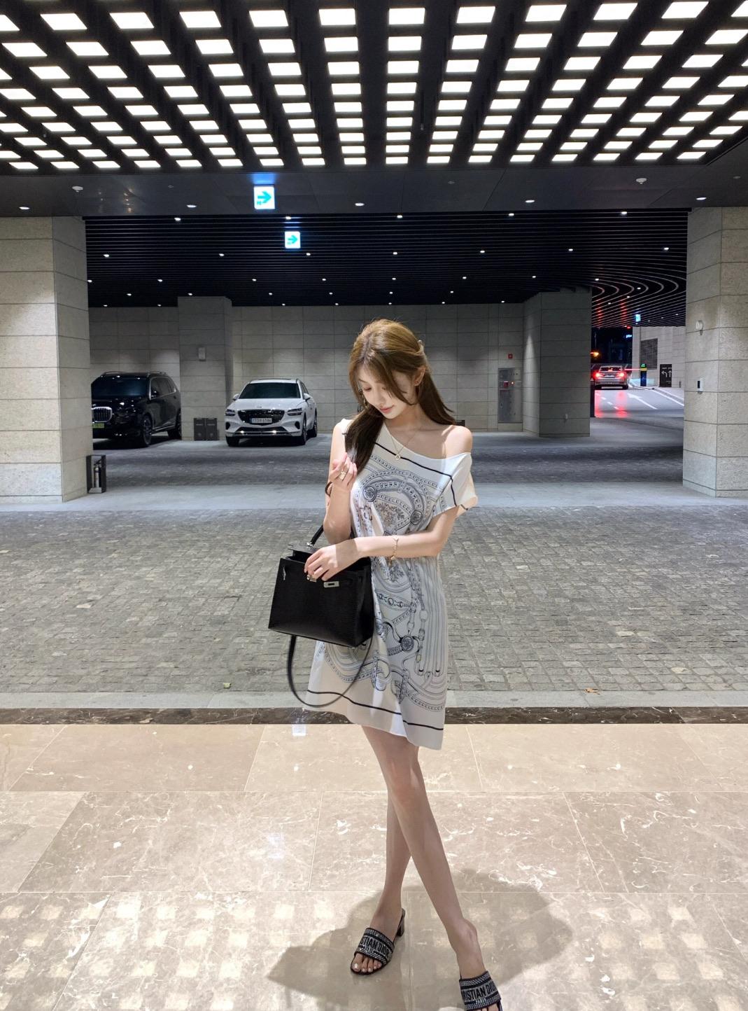 bdee0f580b961a9b382d497de77be943.jpg