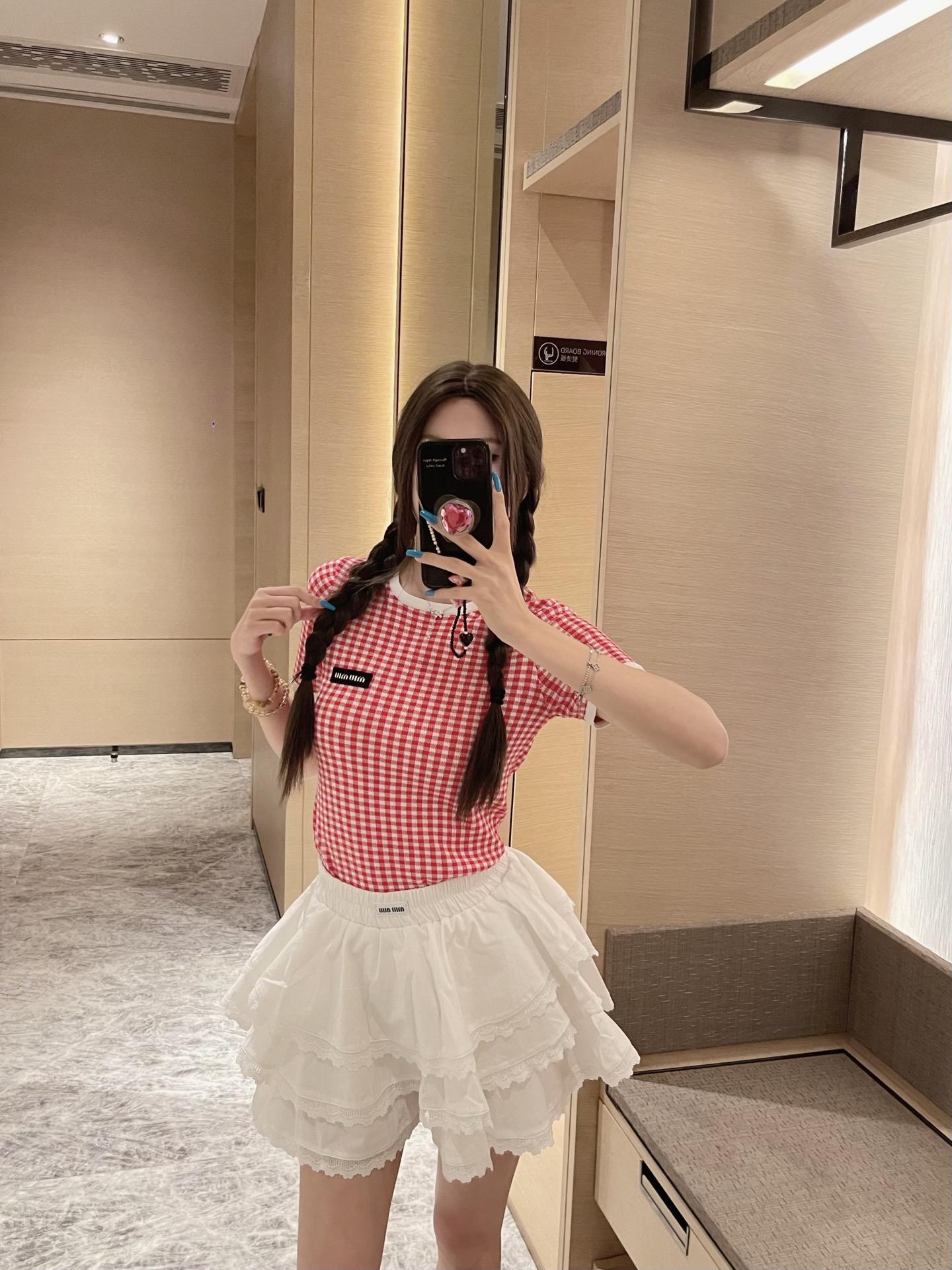 0103c361b02be1ff48c58414bd118f4d.jpg