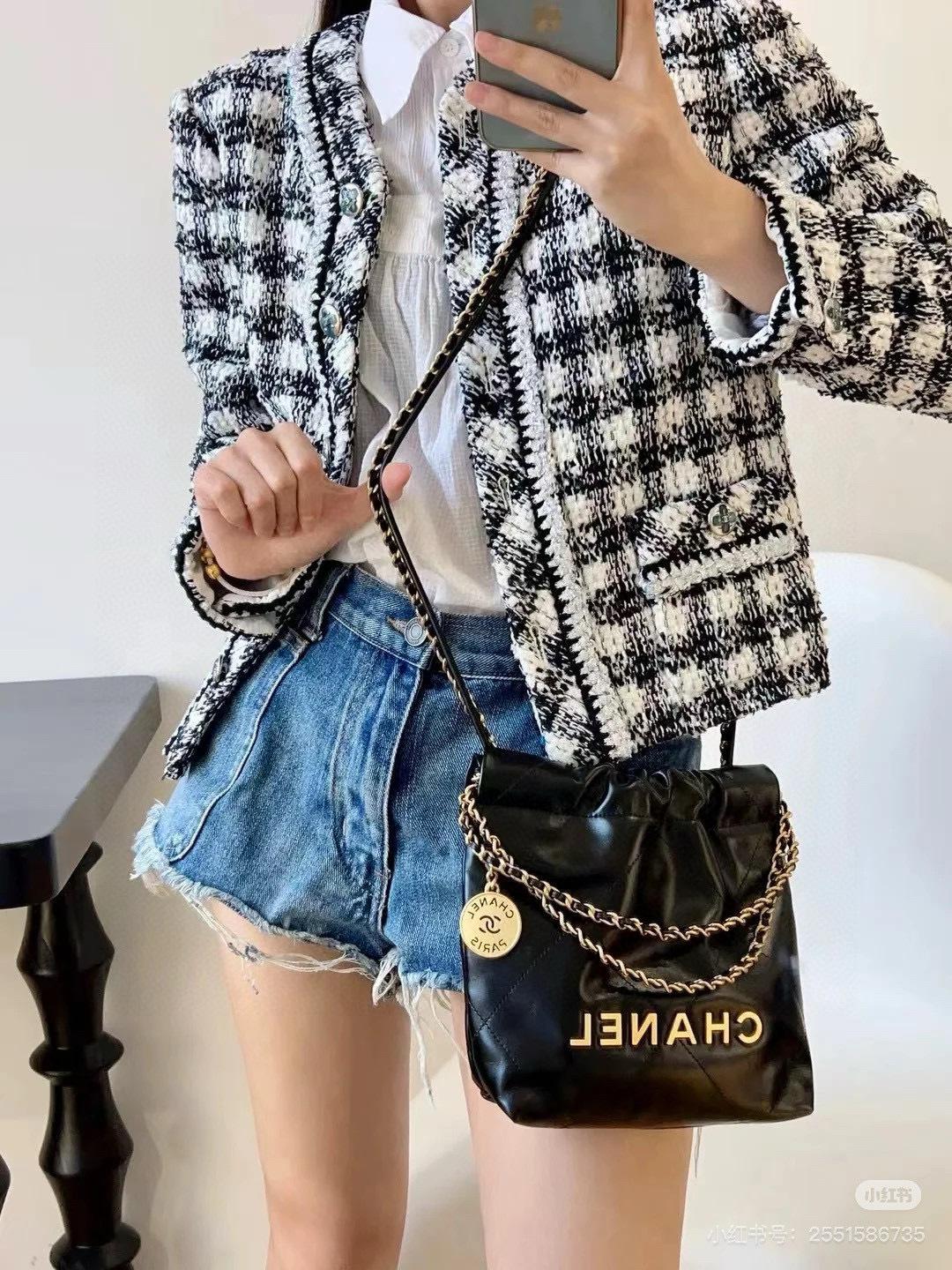 14b2f807159de93d45c15df5cbaff2d9.jpg