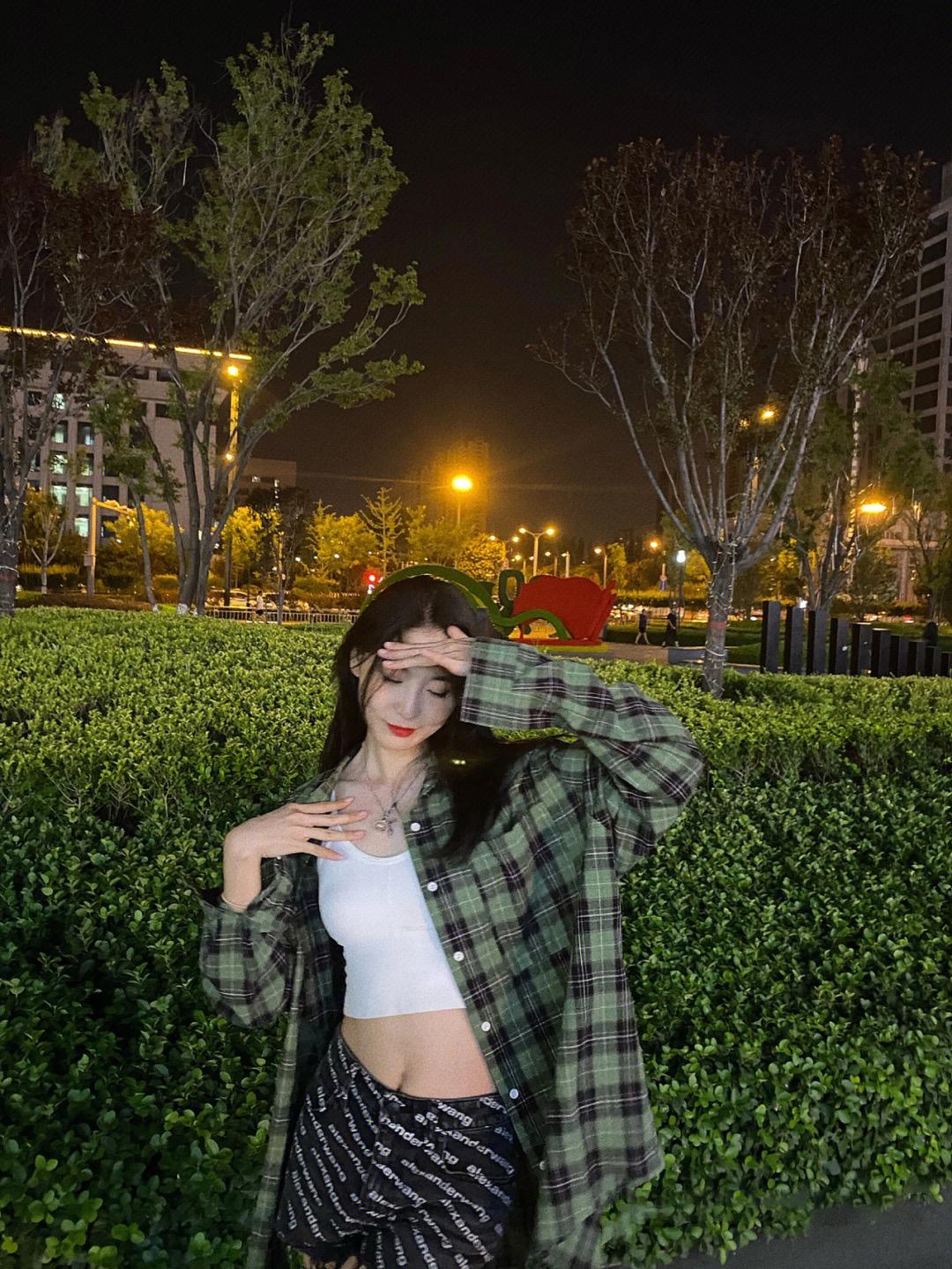 1bb87f7ba956ebfa7b092b7e0d36b93e.jpg