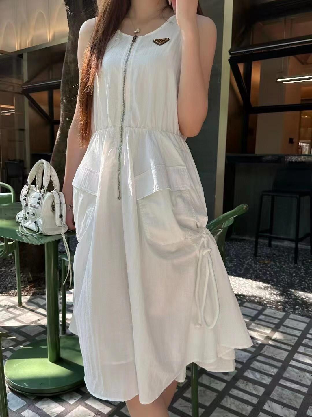 24a61f3b71c5e11a4c7412dc63842a00.jpg
