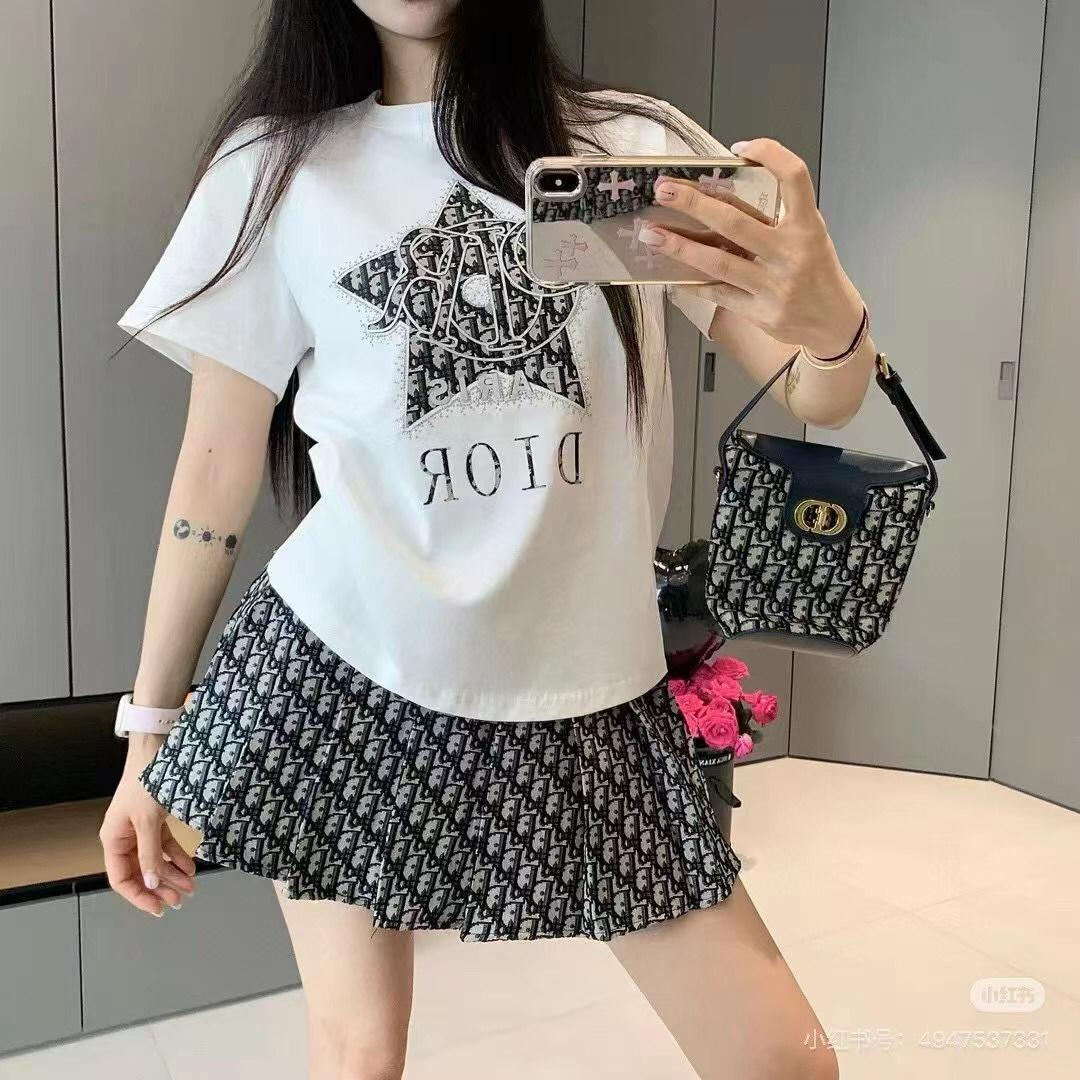 2d926d20d48db1d8ff6e1057561f29a2.jpg