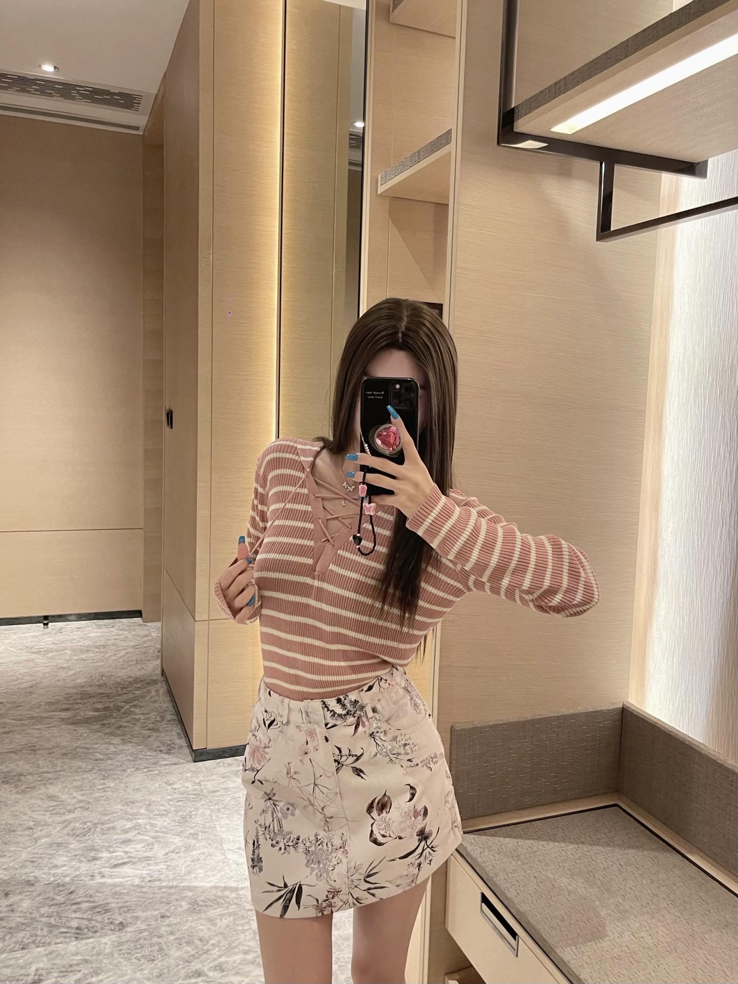 608870e73c3140c61b8471c6c6a76942.jpg