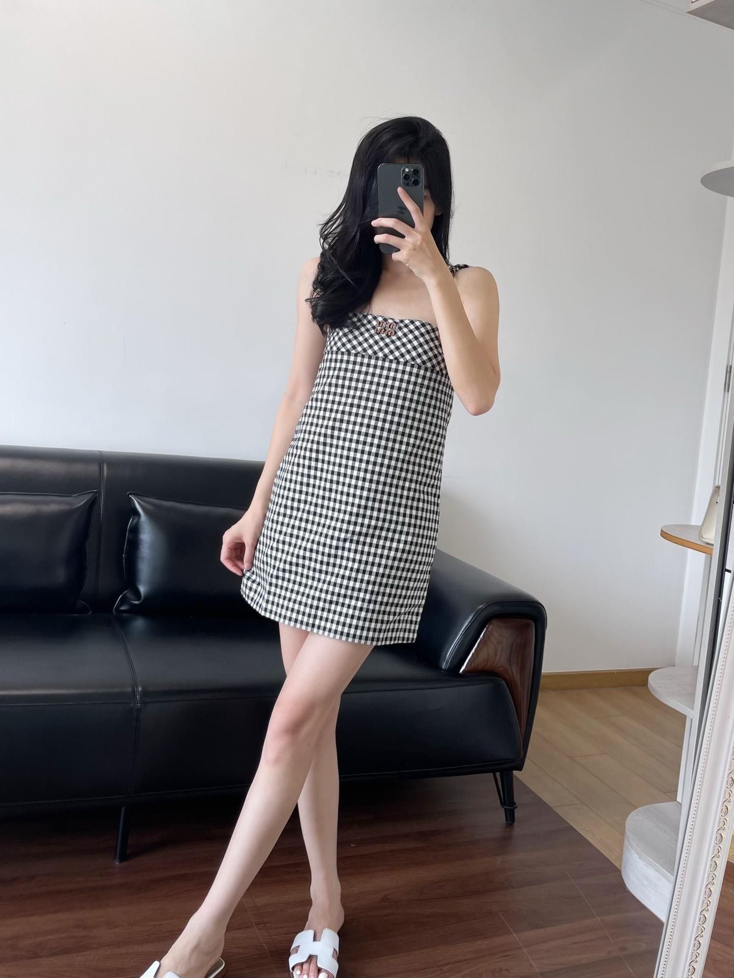 70c7d722dd24d343a5ad45b2ac59f476.jpg
