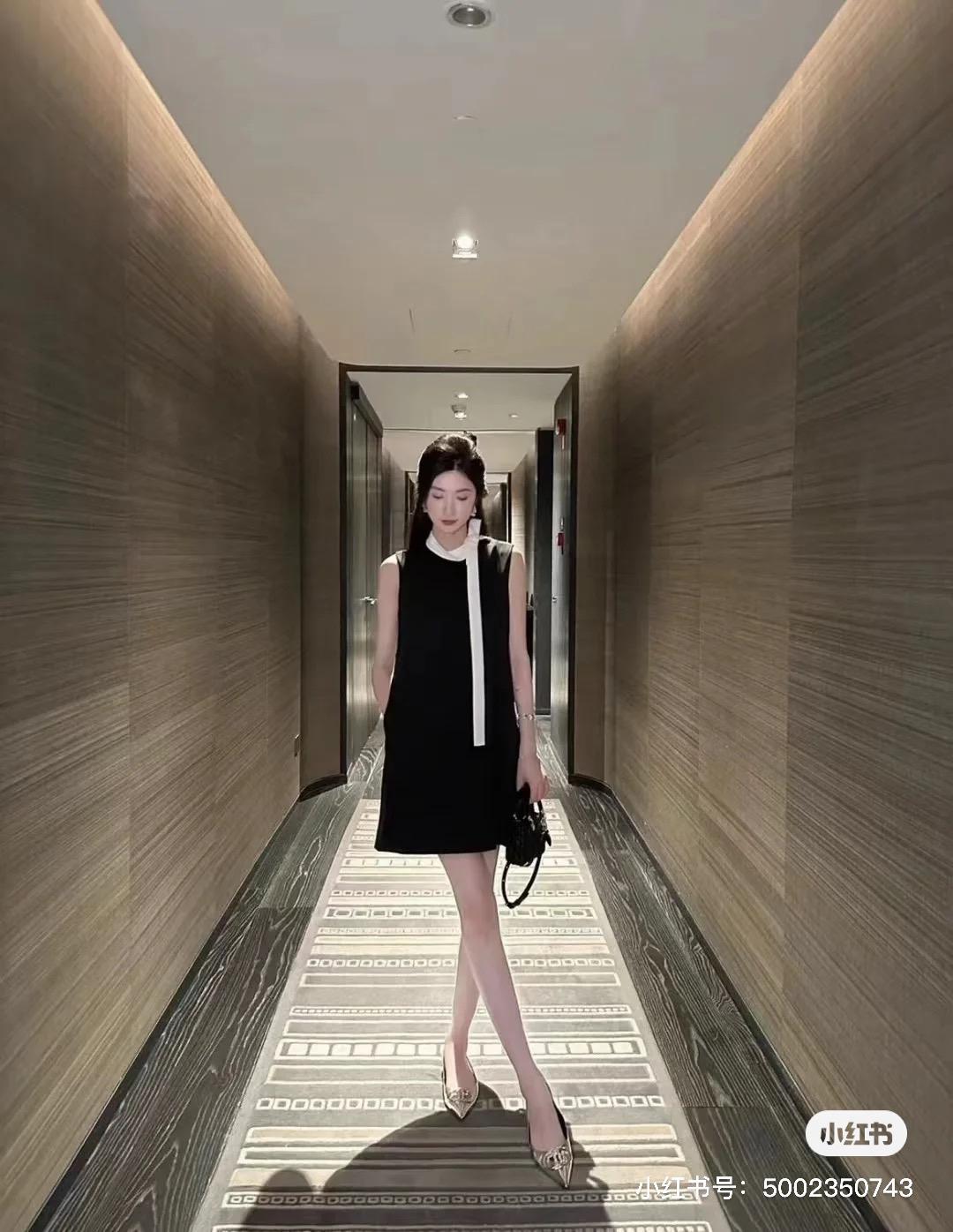 839bb8d8f2712dc5514ea8435c3ea957.jpg