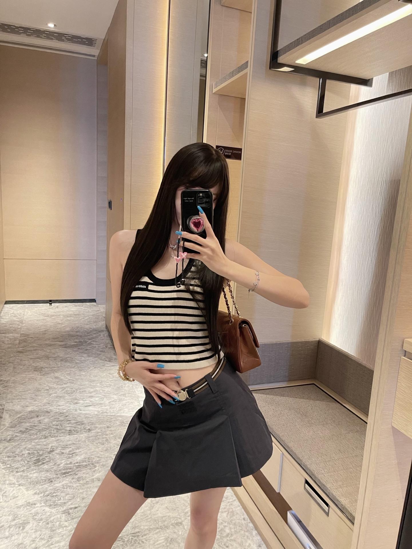 9c3760cb8ac547e83e64248c7110a351.jpg