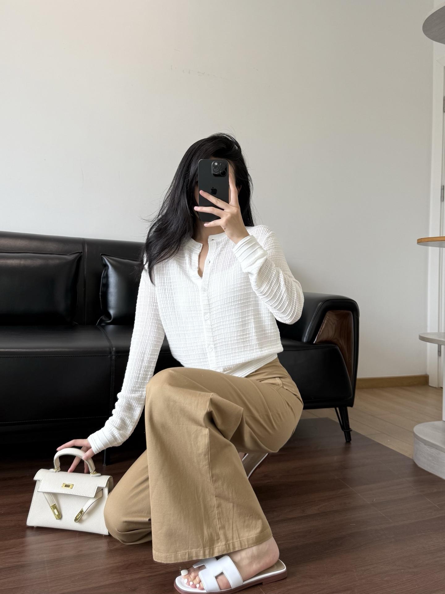 a30dc49867620bf539a6b22cc677f793.jpg