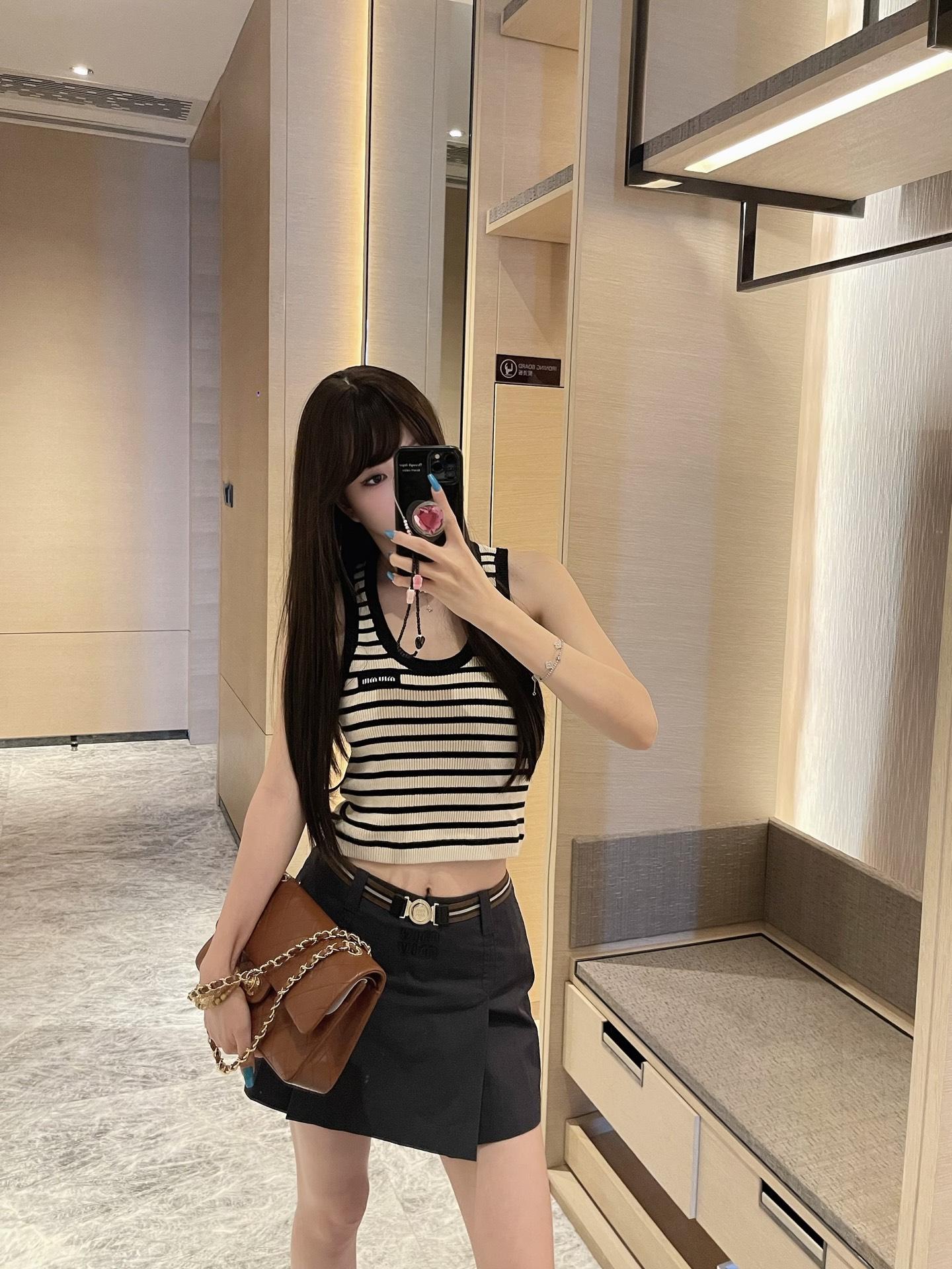a551a7fa02edd2ca1d850cb92ffad98b.jpg