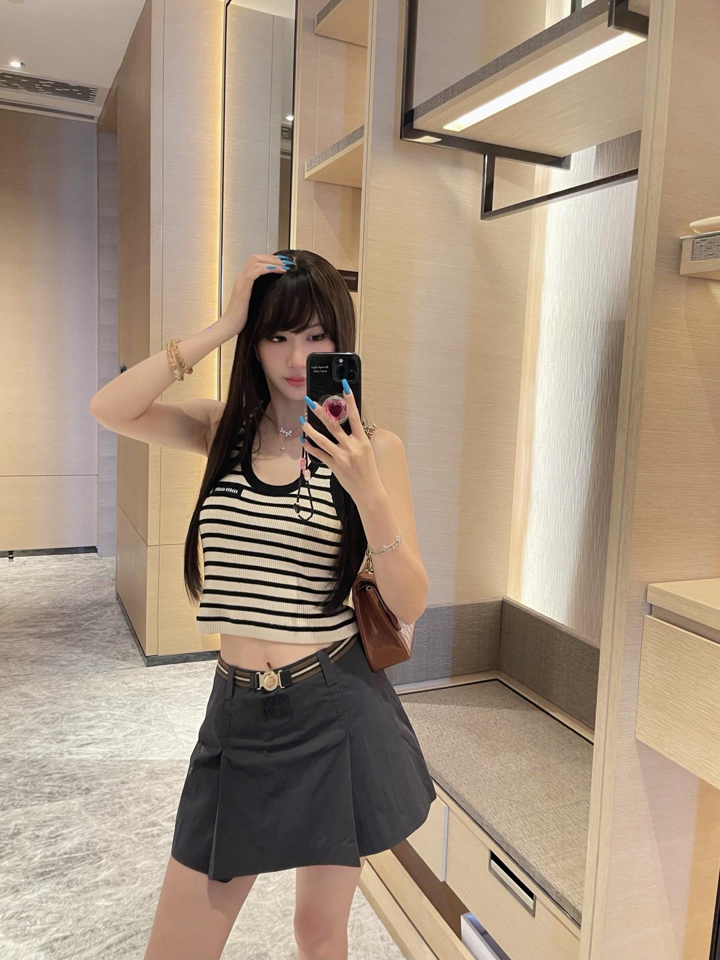 a92898c66de3e98f9b487e8324a7f4e2.jpg