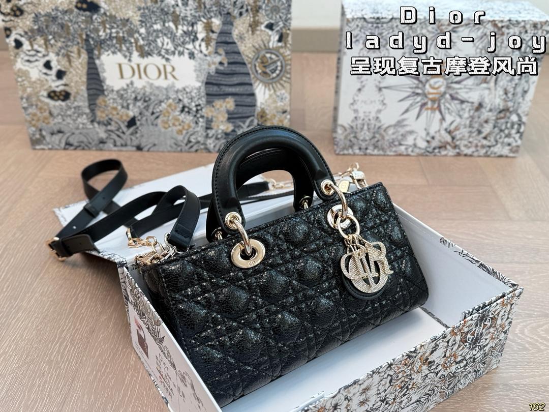 b10d7f6f76a51edc3b2f9ff729efe4c4.jpg