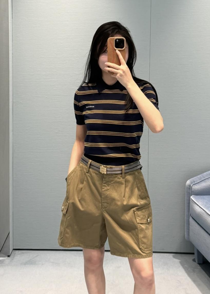 b9e9a3d77d7f2c18d1316e7d88e2ba49.jpg
