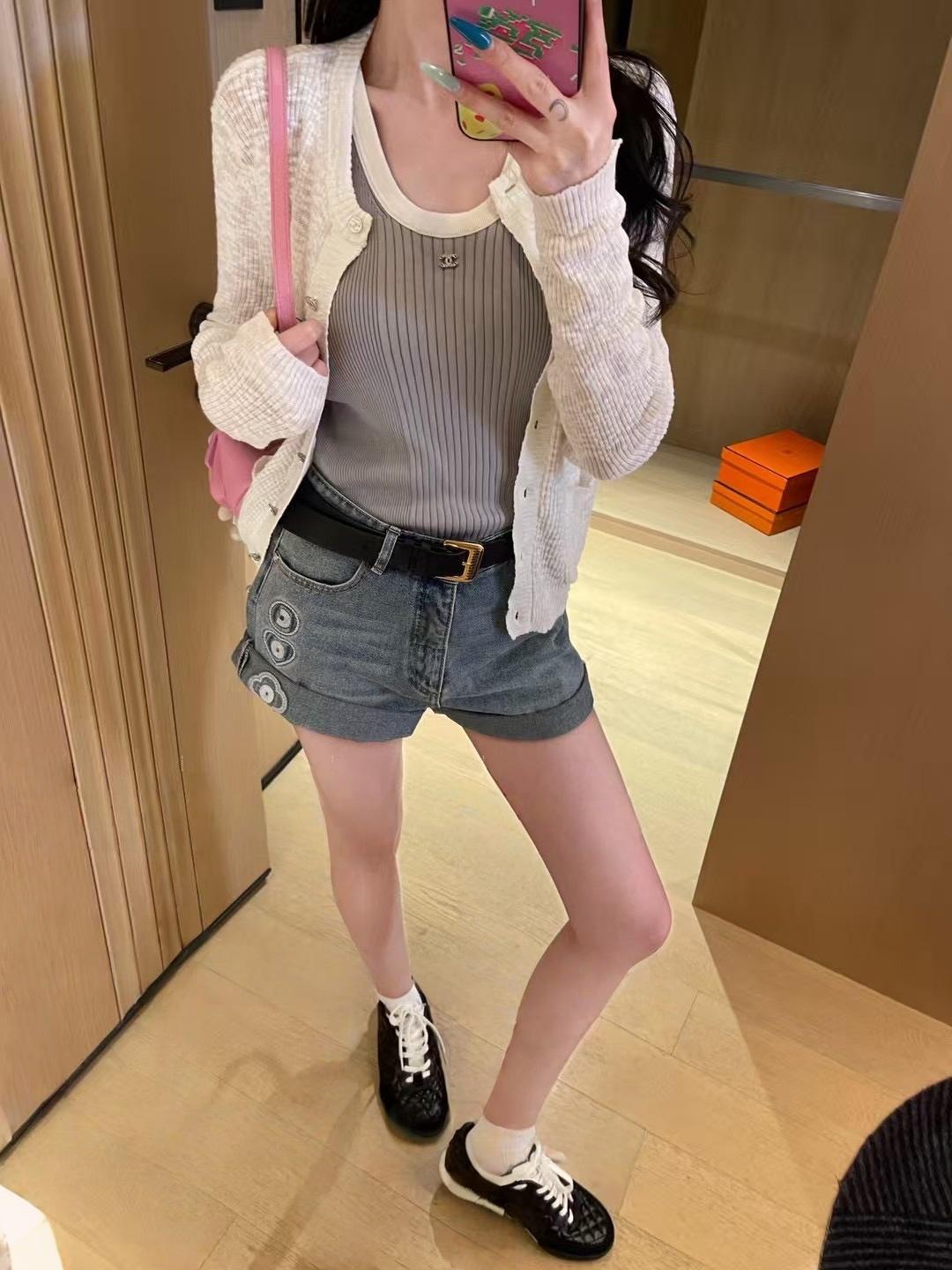 c46fb6aa5a9188c80e7130515c482ad7.jpg