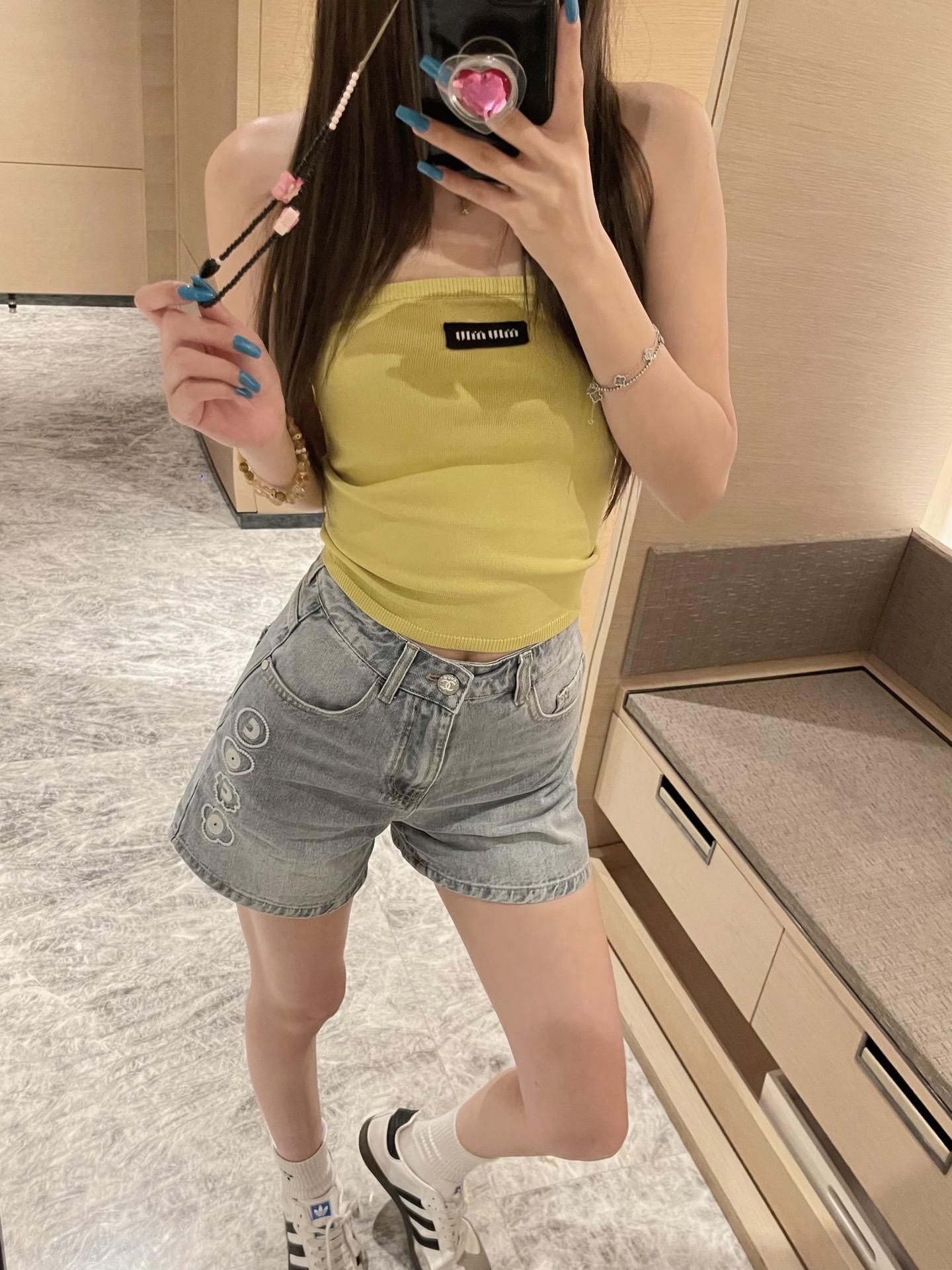 d69ebfe51ebd7a6525ce6eb5a3ec87b4.jpg