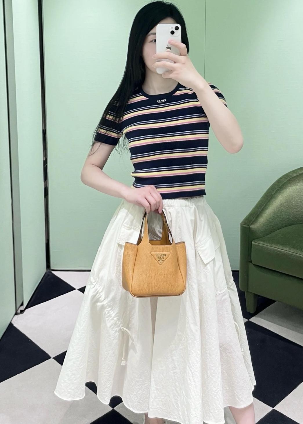 e6f9964be2a867ab0fbb01c085ec93df.jpg