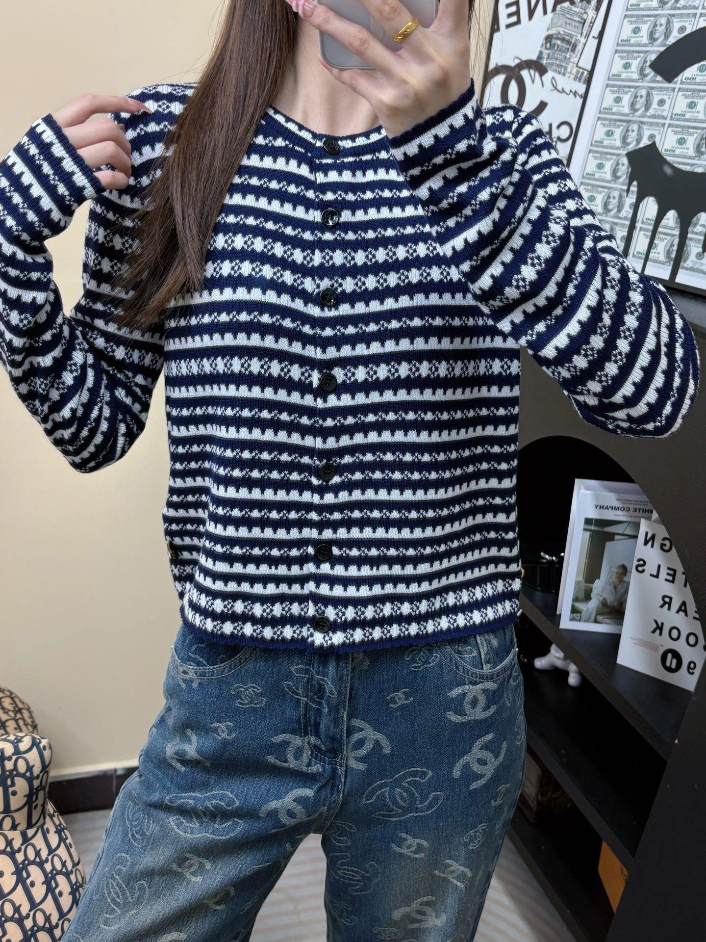 32ef274836fc458287d1ec5e7fdc77a3.jpg