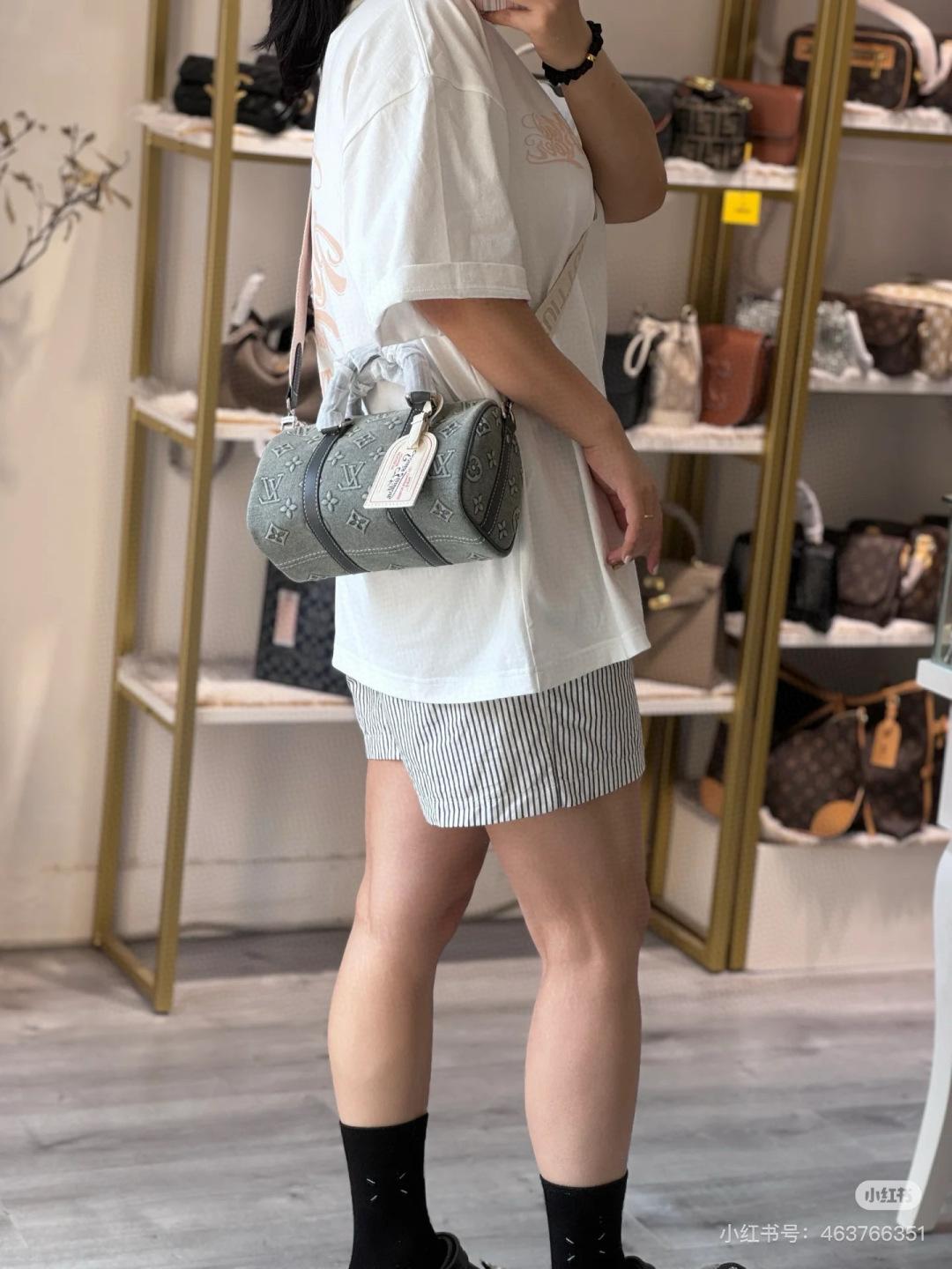 6959d65990d9dc378a4802d6a59764a1.jpg